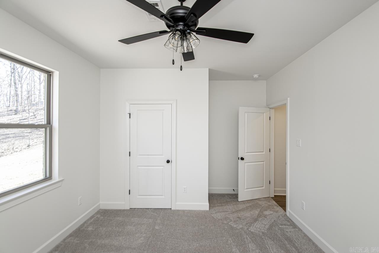 CYPRESS VALLEY - Residential