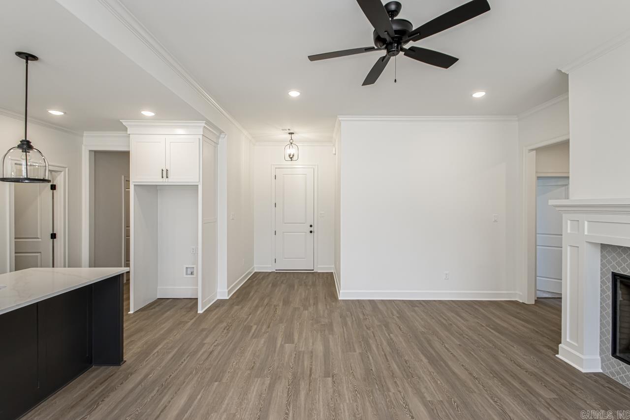 CYPRESS VALLEY - Residential