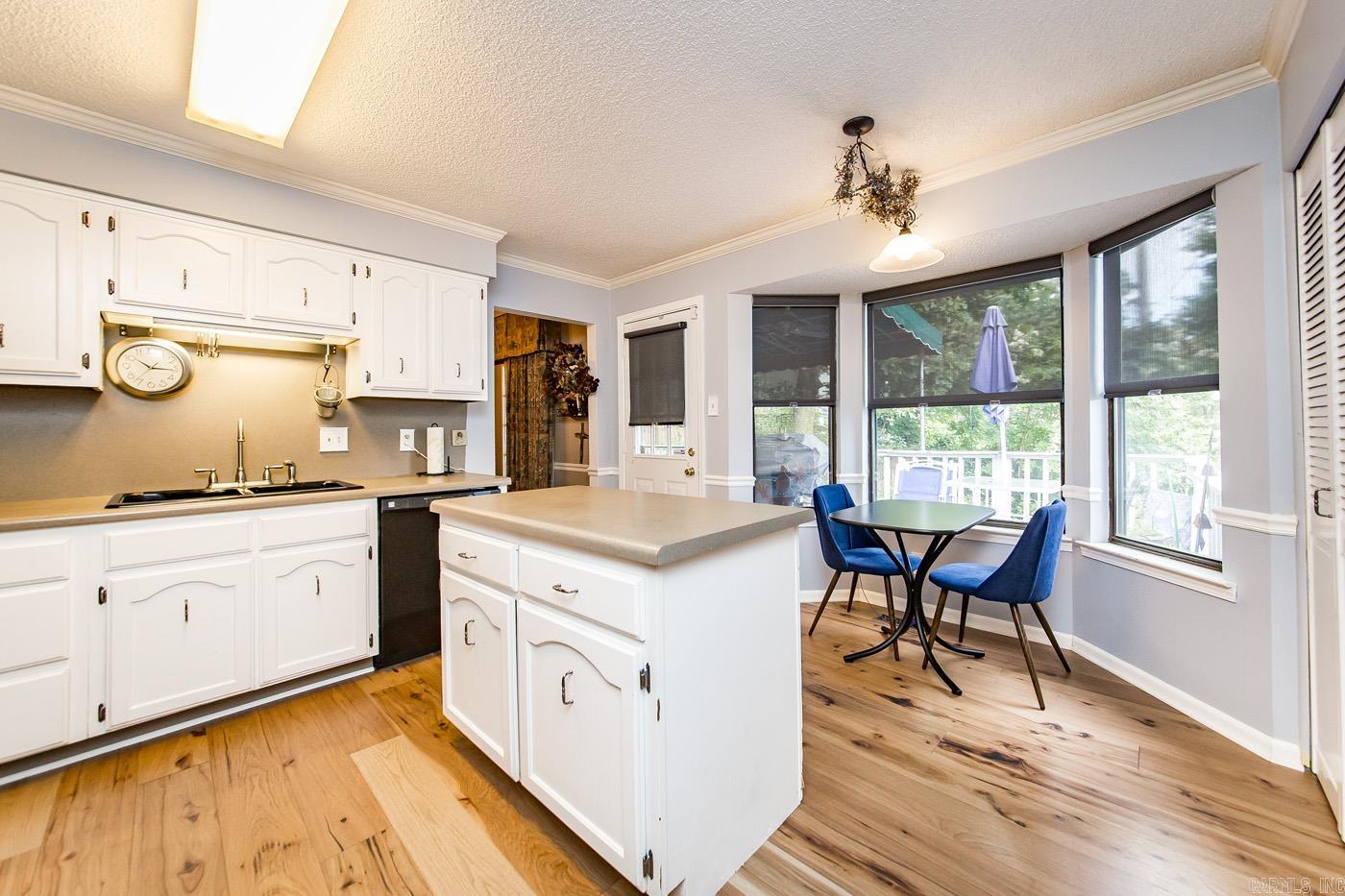 PLEASANT VIEW - Residential