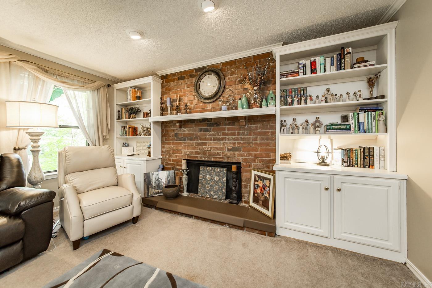 PLEASANT VIEW - Residential