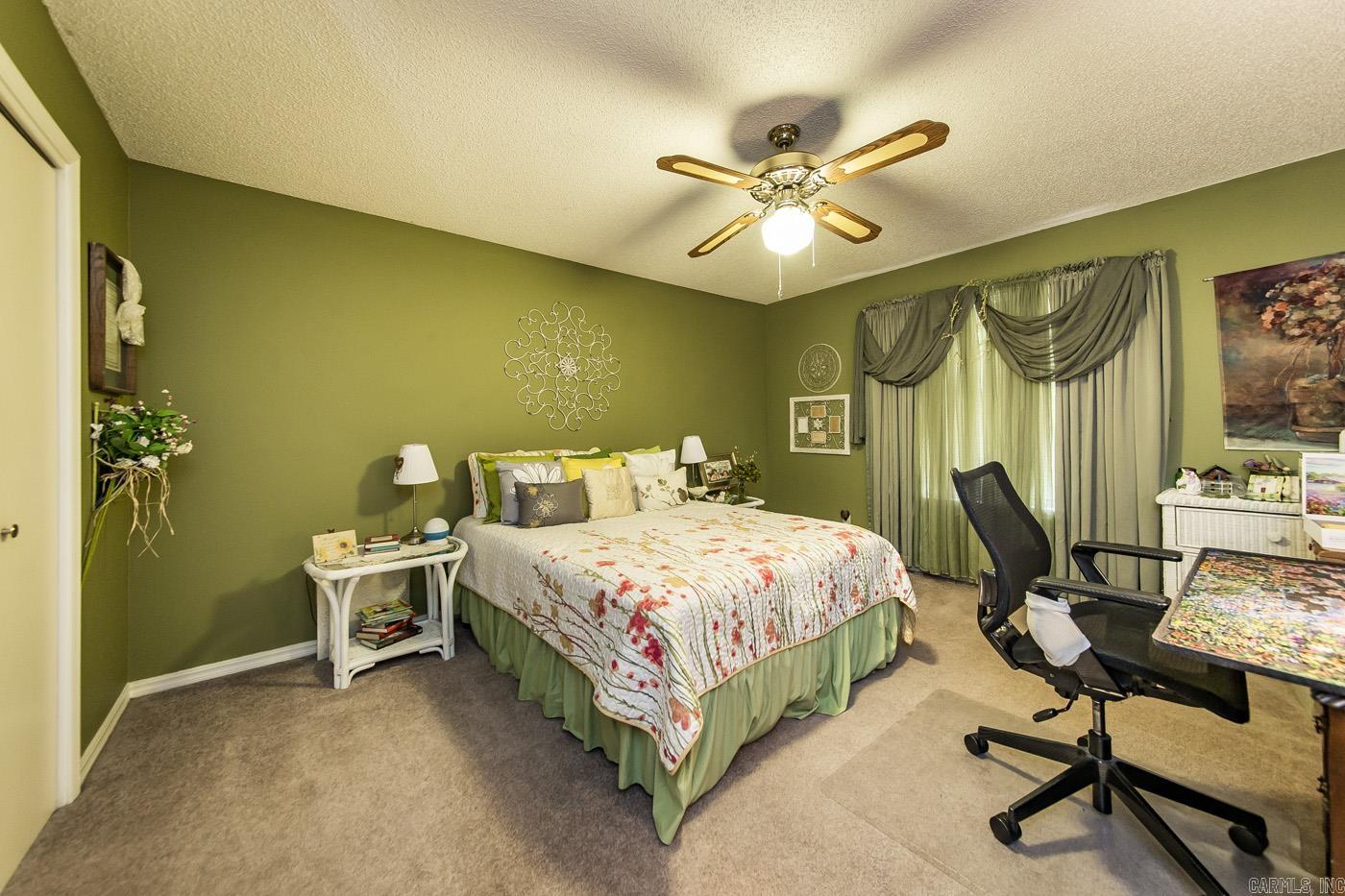 PLEASANT VIEW - Residential