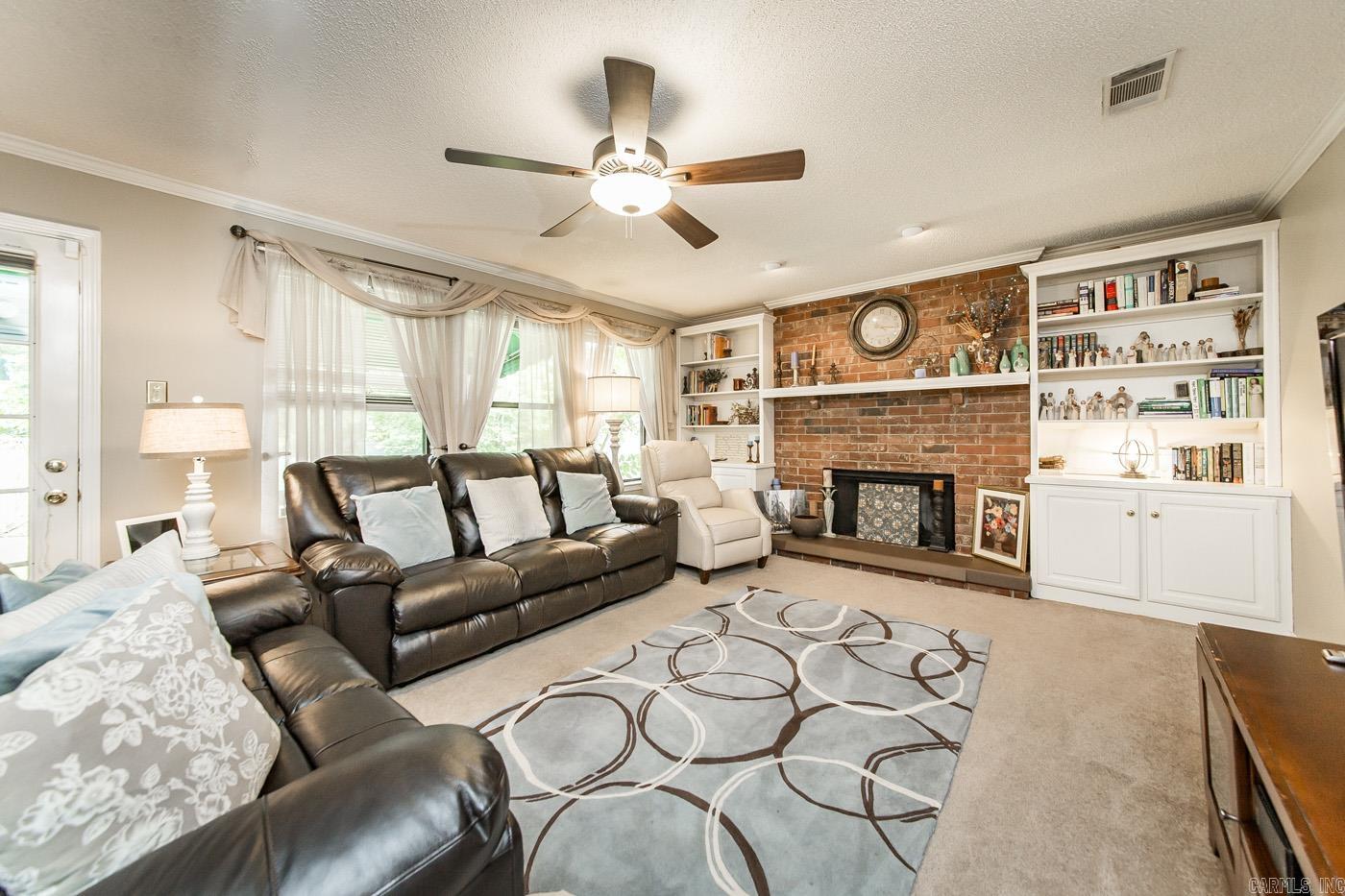 PLEASANT VIEW - Residential