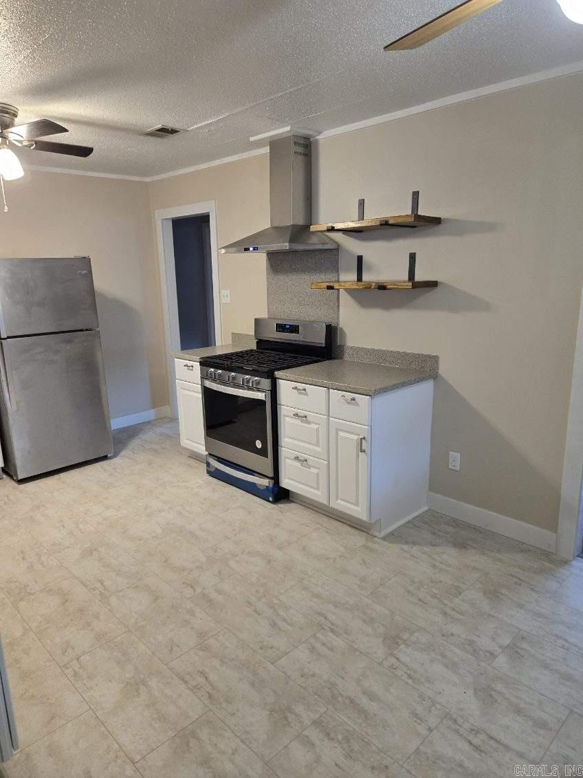 HURRICANE SHORE - Residential