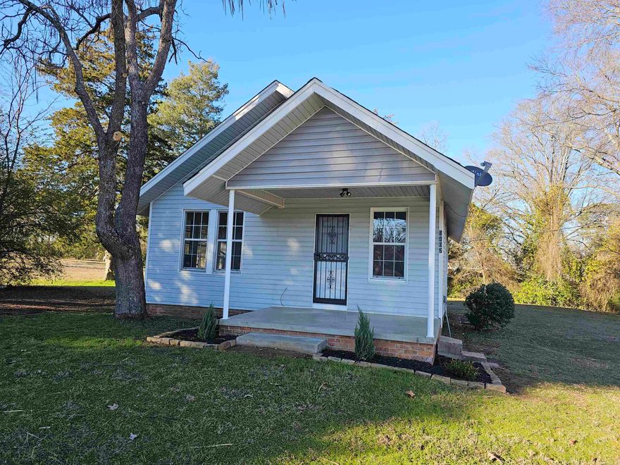 Remodeled!!!! Nice 2 bed 1 bath, sitting on almost an acre of land. If you are looking for a little extra land for parking, inside the city limits with a country setting, this one is it.  Call today to take a tour of this cozy beautiful home.
