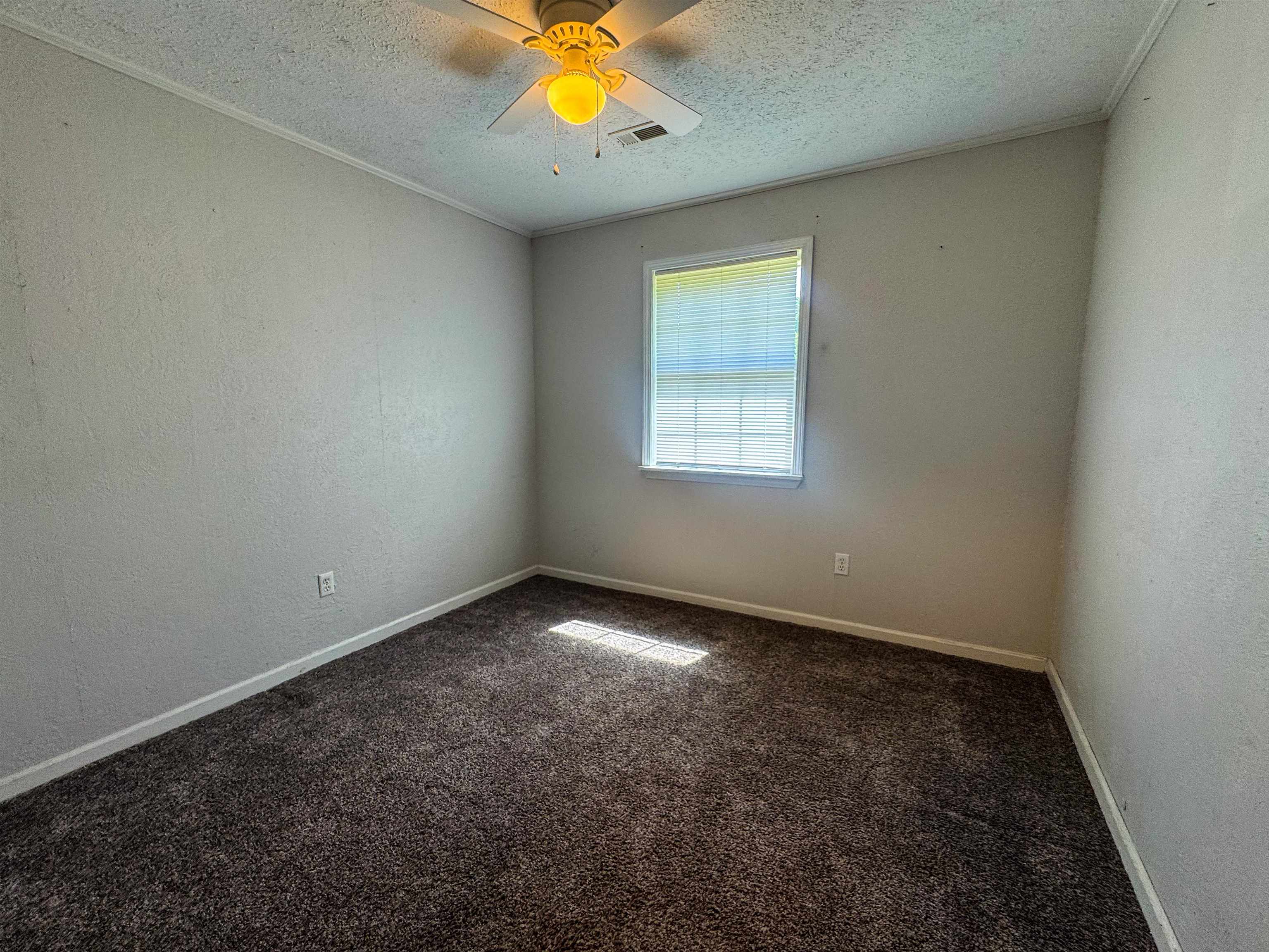 J & M ESTATES - Residential