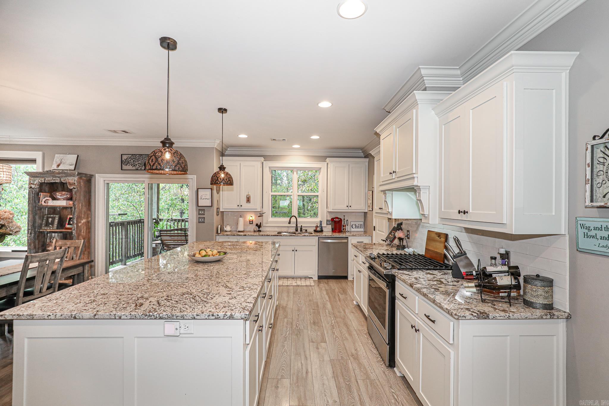 DIAMOND RIDGE ESTATES - Residential