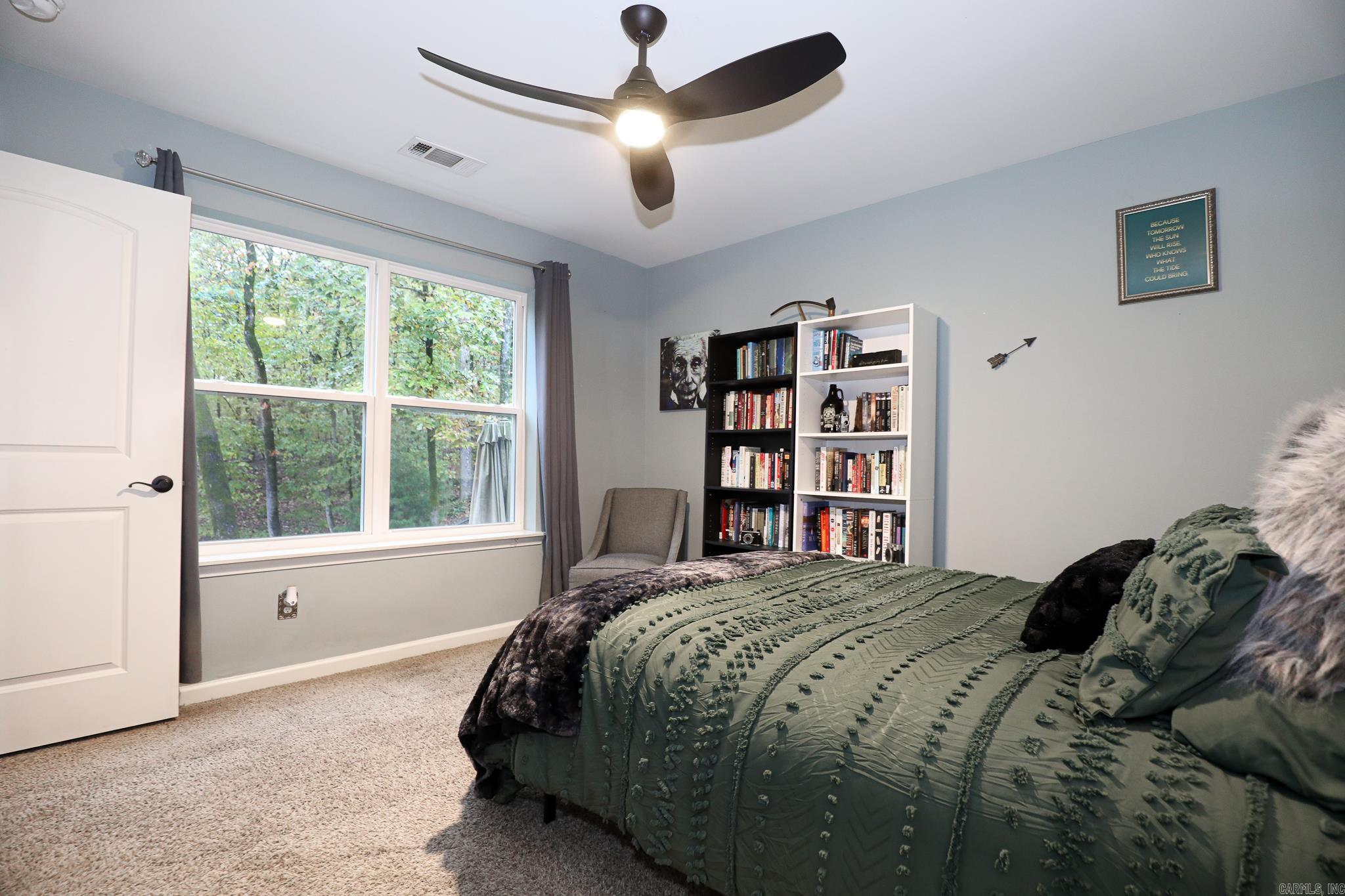 DIAMOND RIDGE ESTATES - Residential