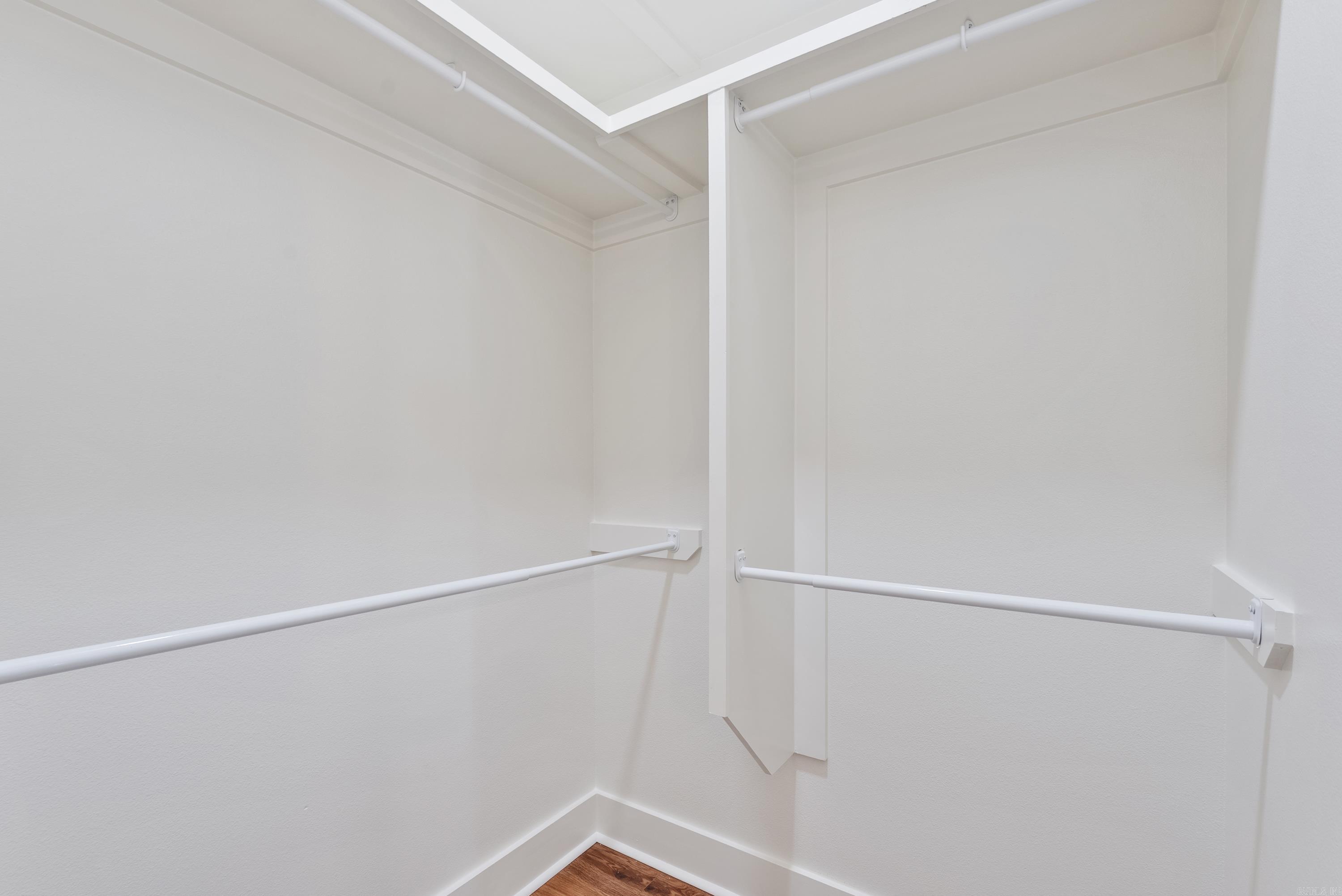 EAST MEADOW - Residential