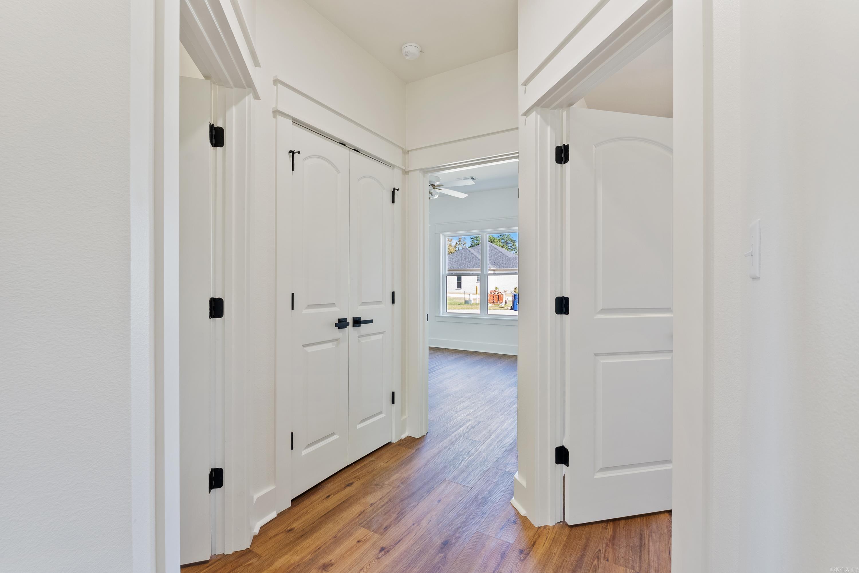 EAST MEADOW - Residential