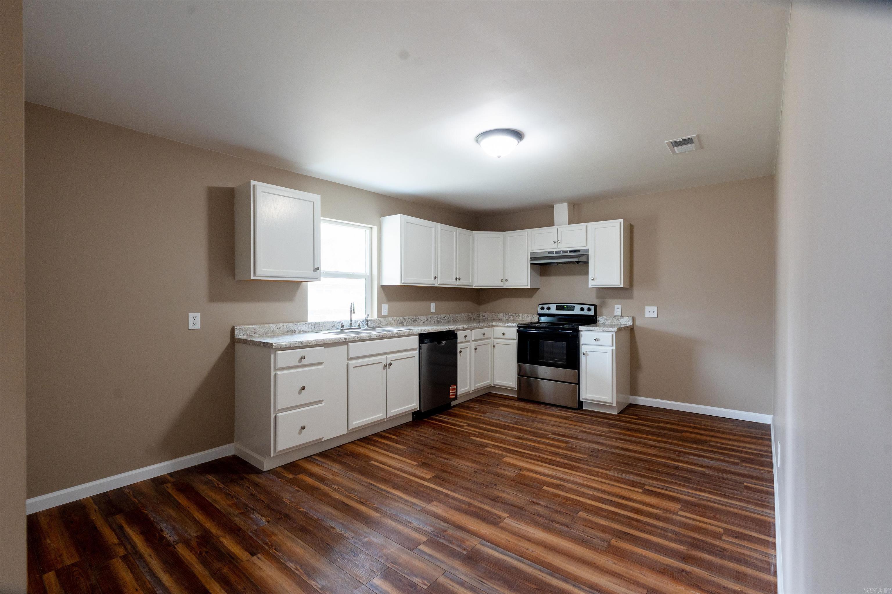 Heber Springs-Inside - Residential