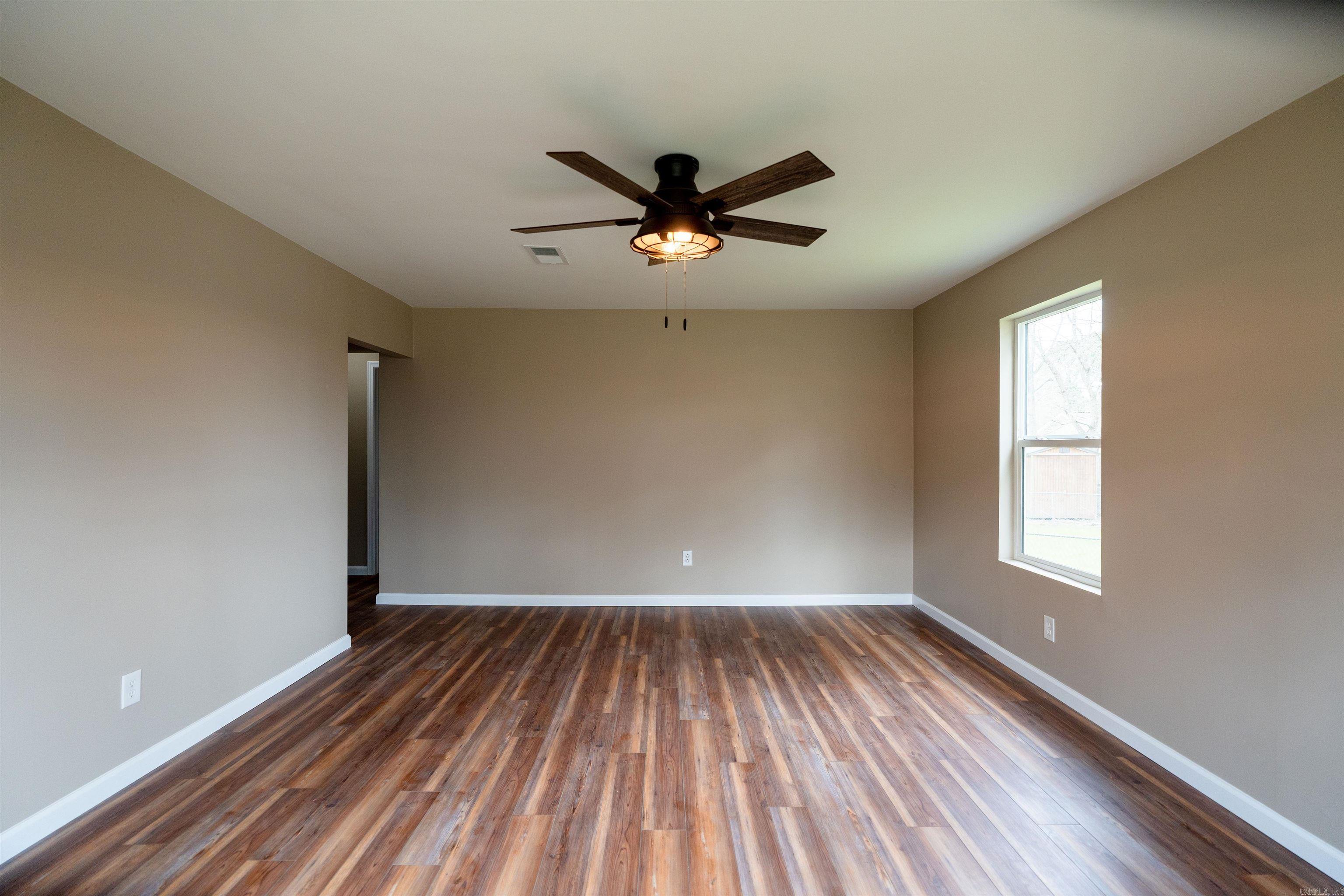 Heber Springs-Inside - Residential