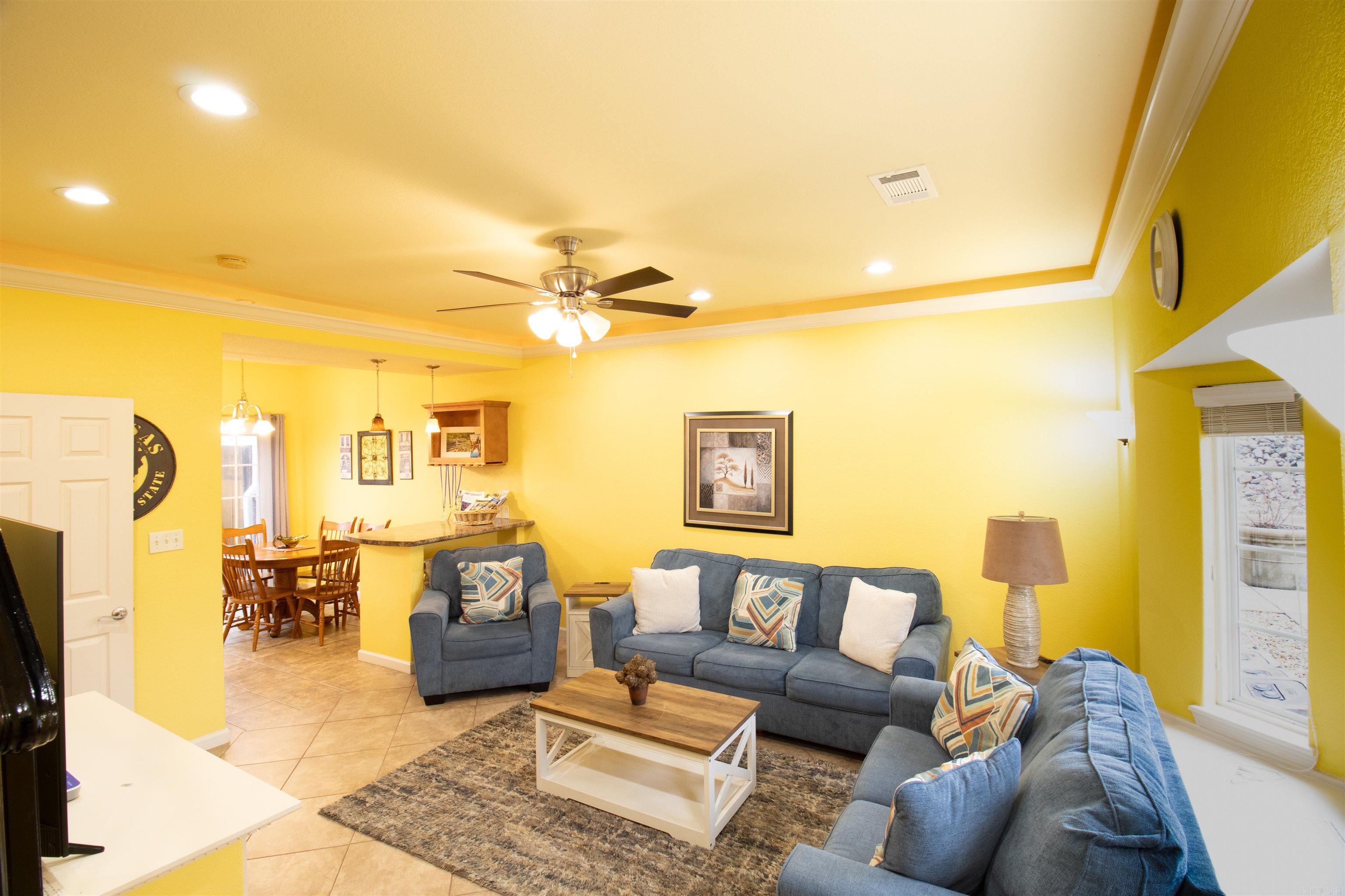 MOONLIGHT COVE VILLAS HPR - Residential