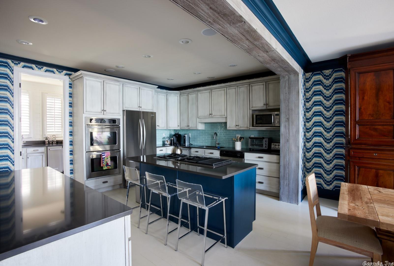 EI: ROND POINT - Residential