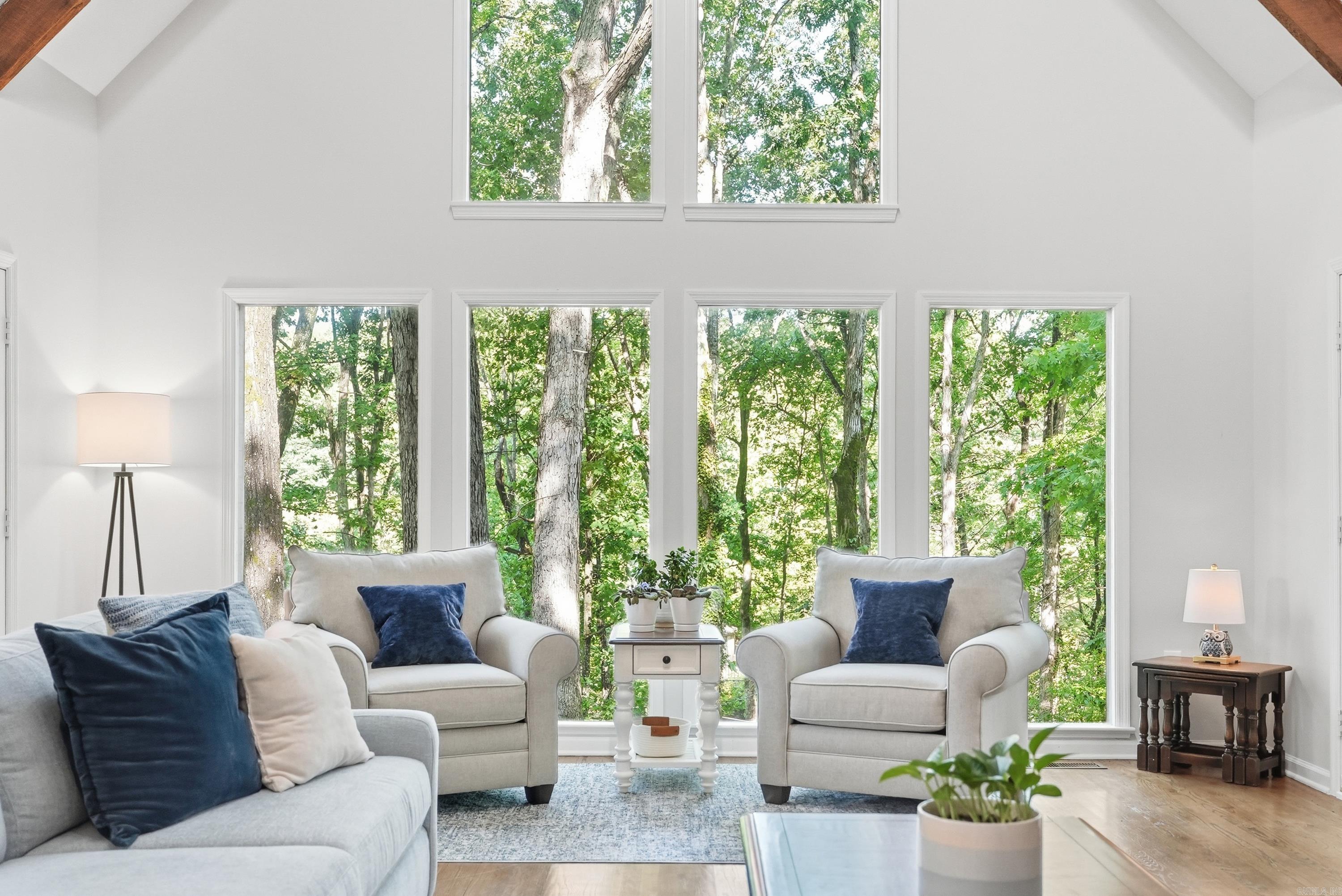 SHADY VALLEY - Residential