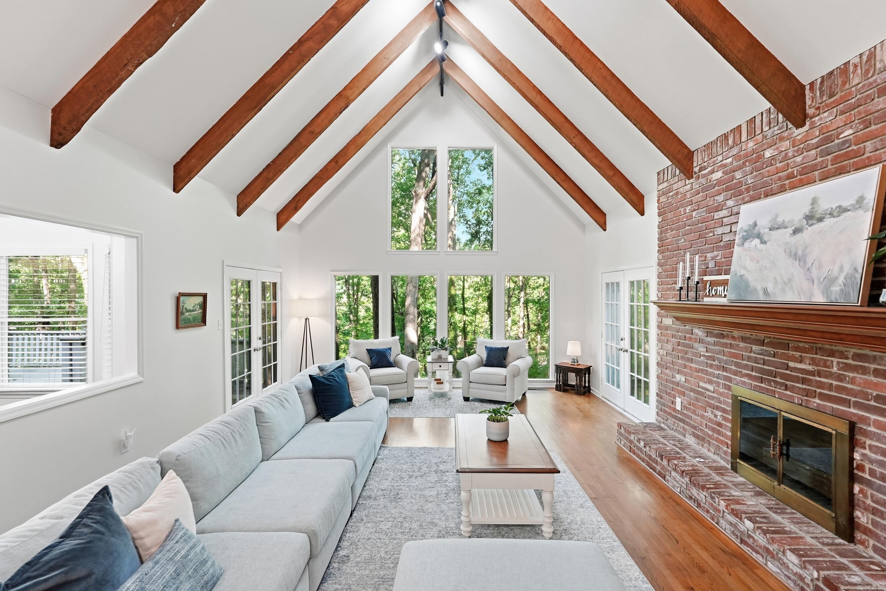 SHADY VALLEY - Residential