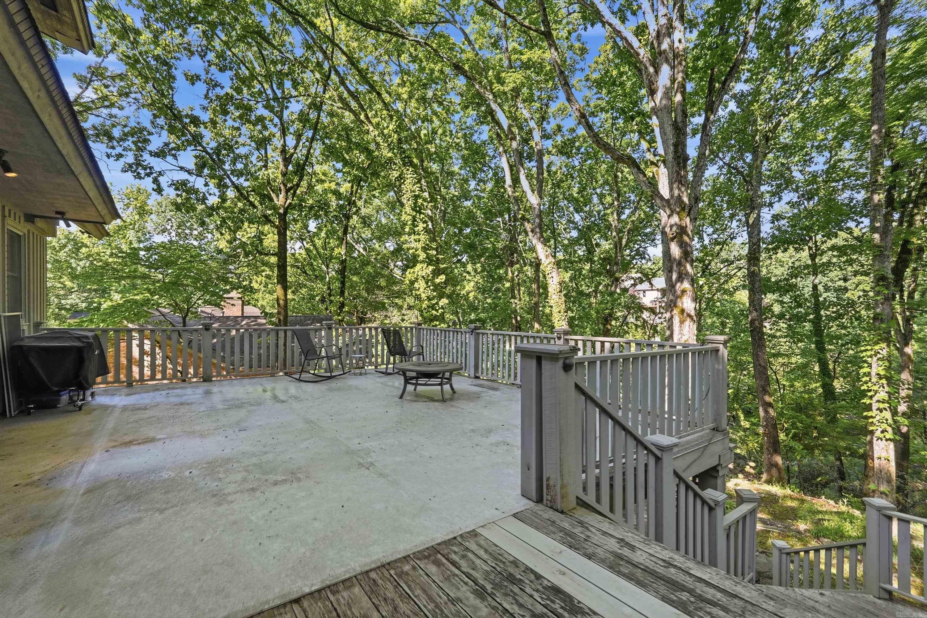 SHADY VALLEY - Residential