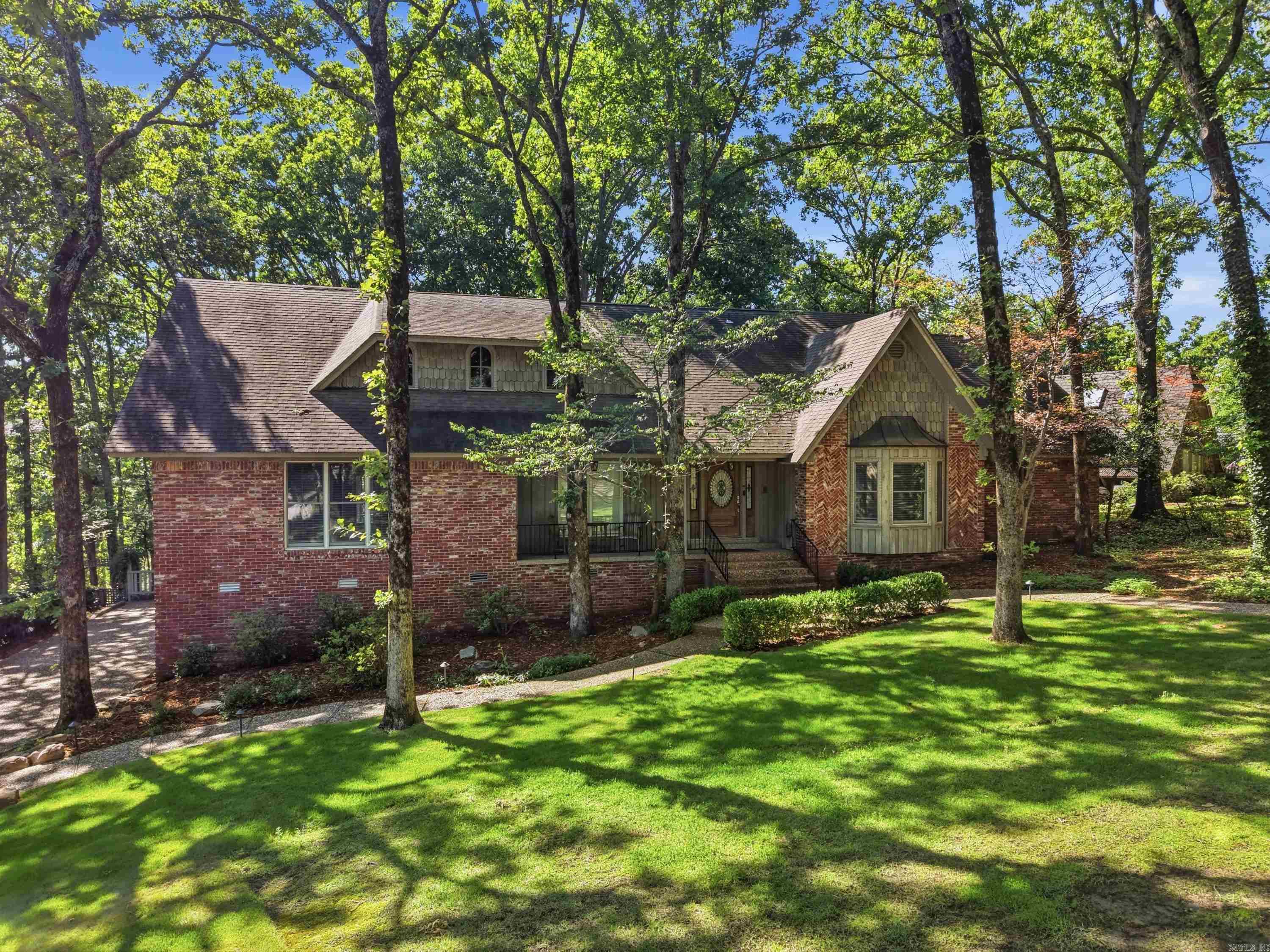 SHADY VALLEY - Residential
