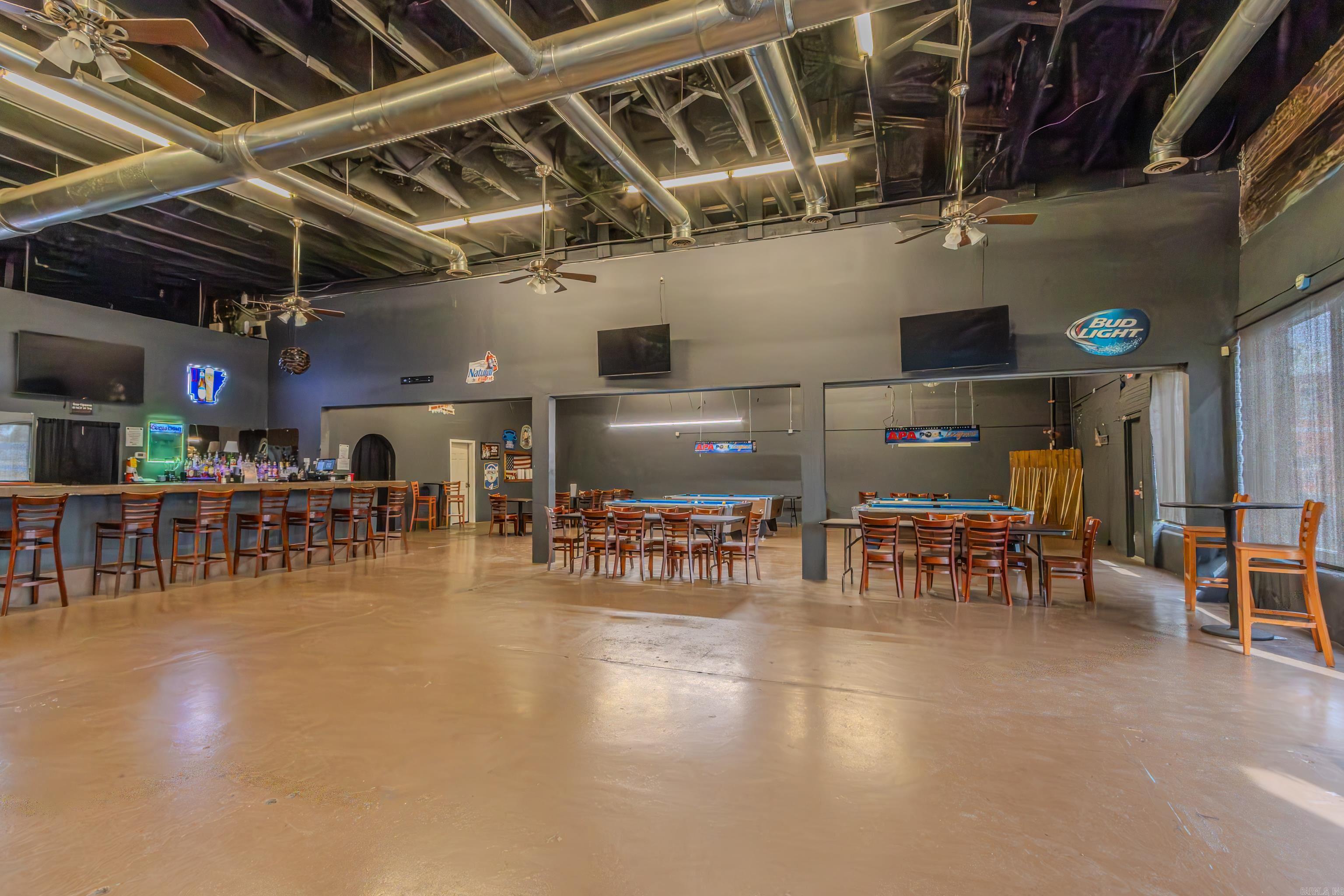 Original Town - Commercial Sale