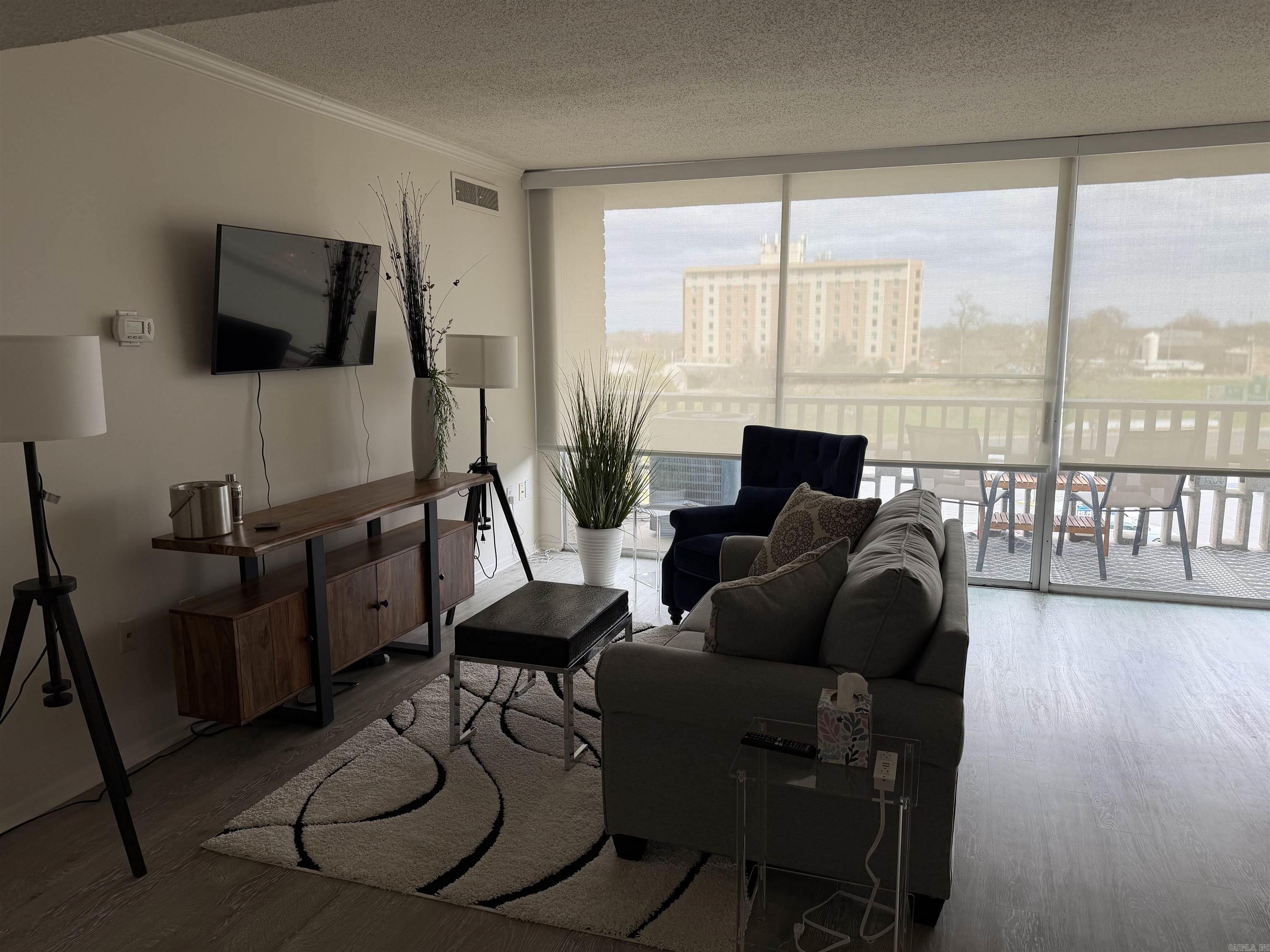 Quapaw Towers HPR - Residential Lease