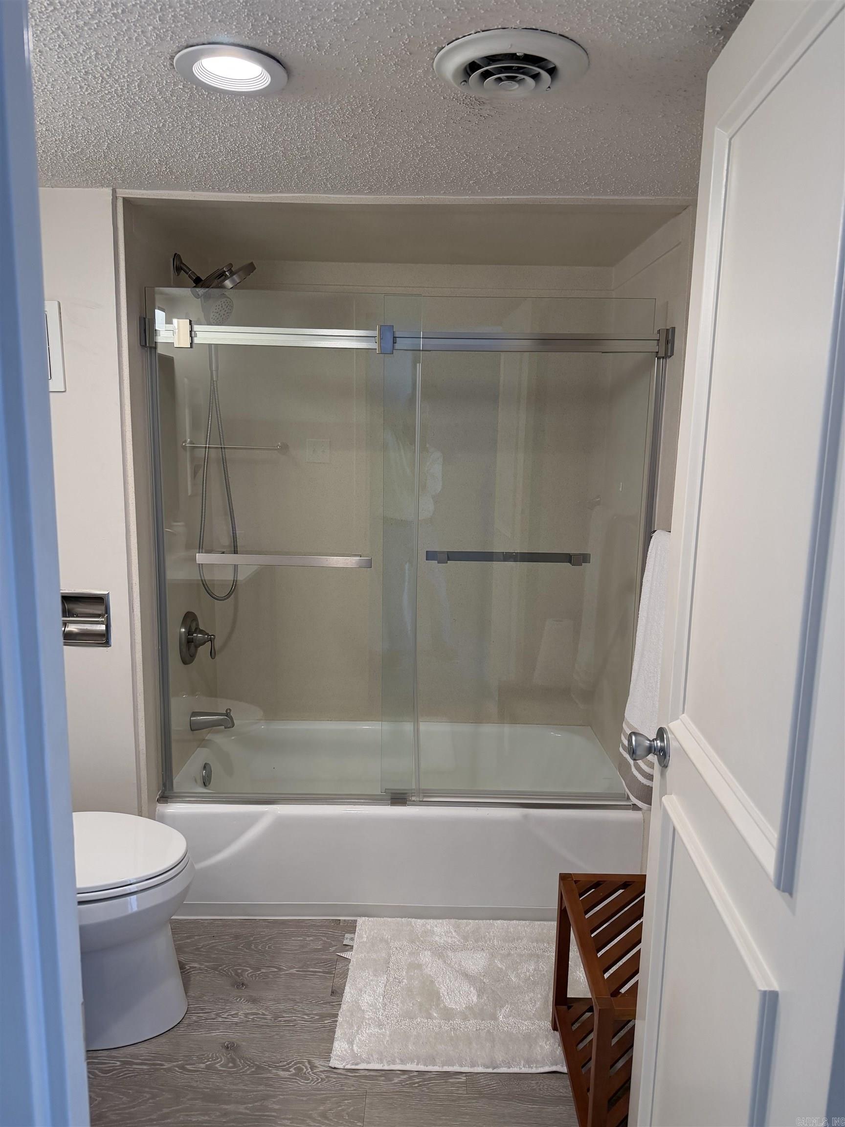 Quapaw Towers HPR - Residential Lease