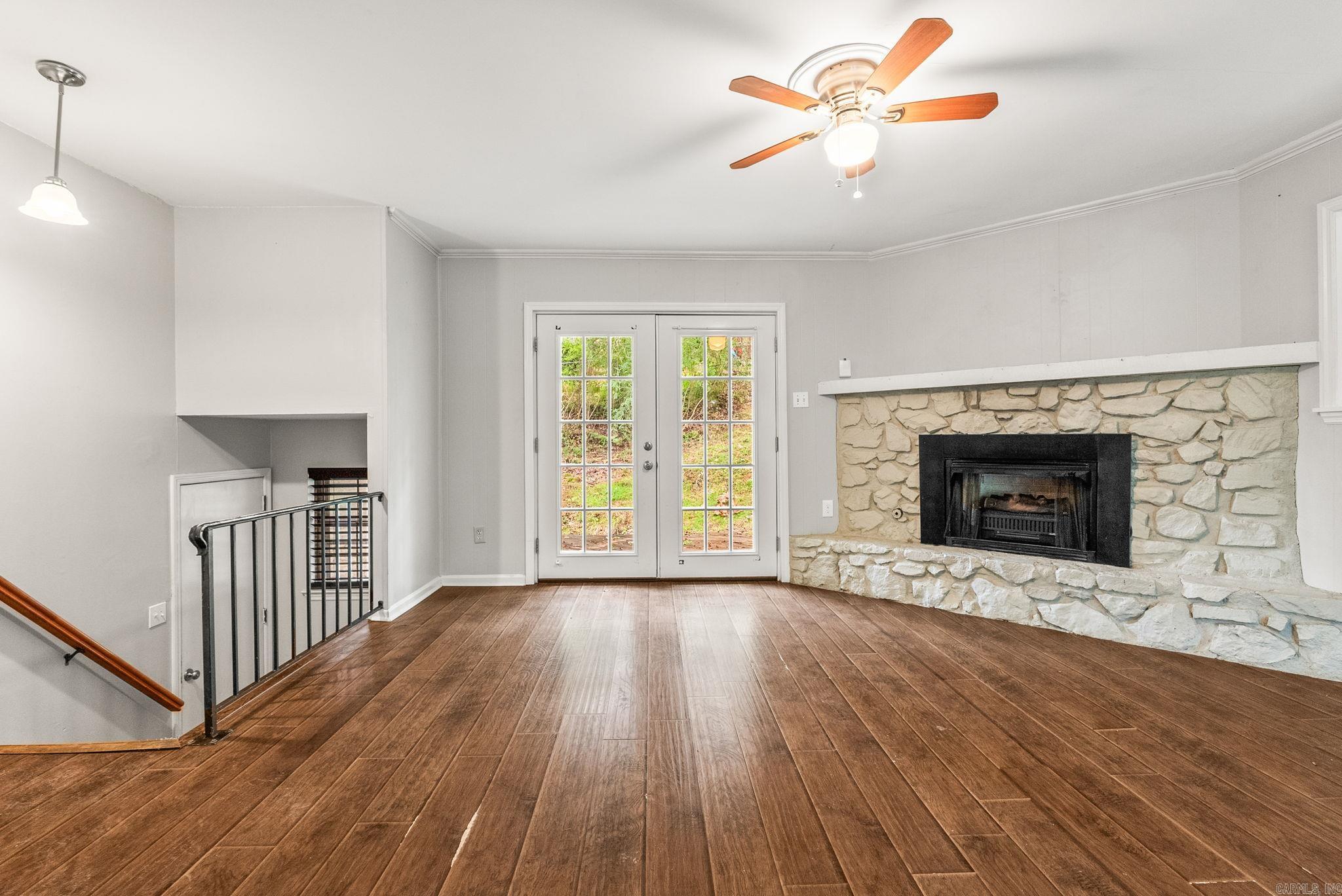 PLEASANT FOREST - Residential