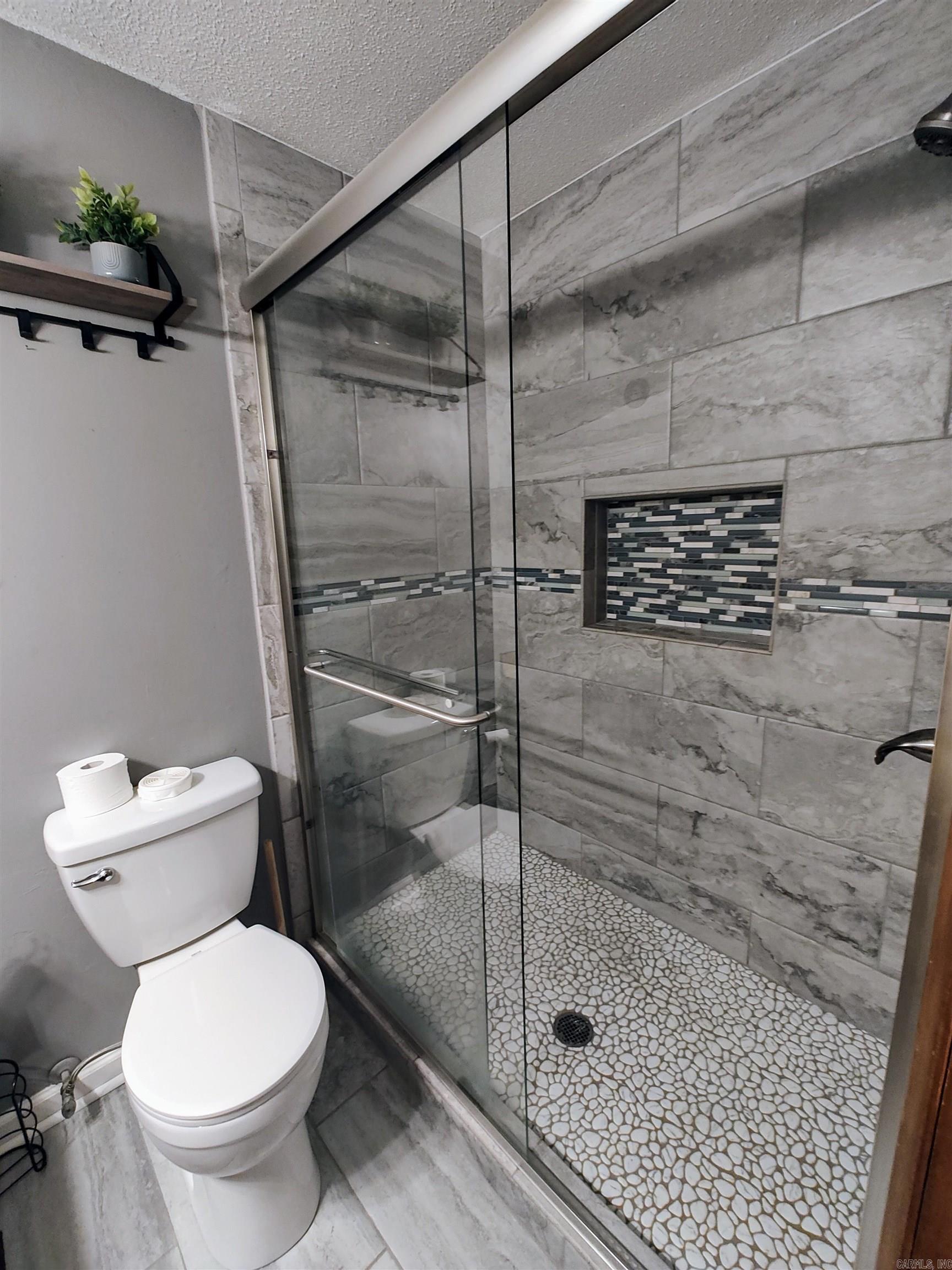 BETTS, GEORGE SD - Residential