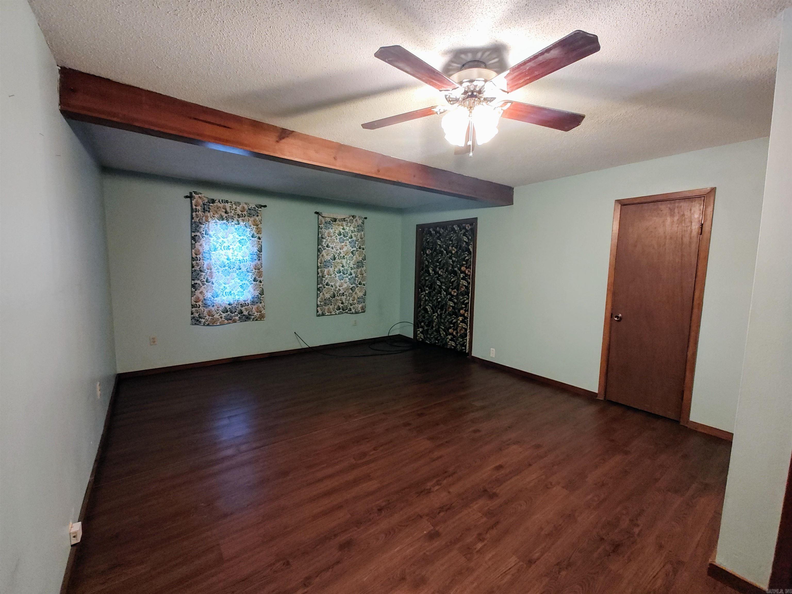 BETTS, GEORGE SD - Residential