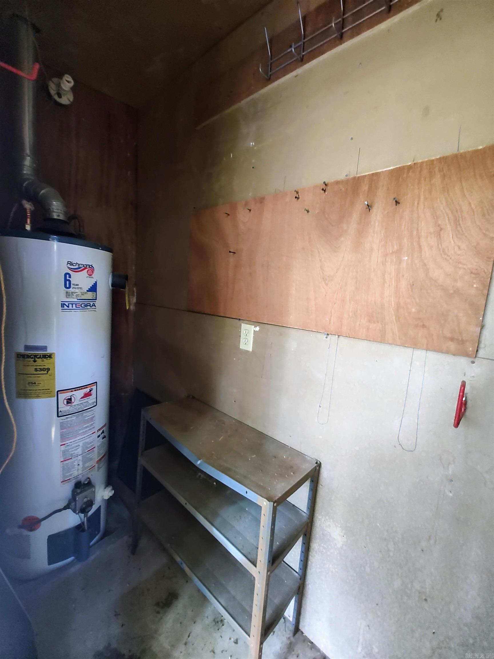 BETTS, GEORGE SD - Residential