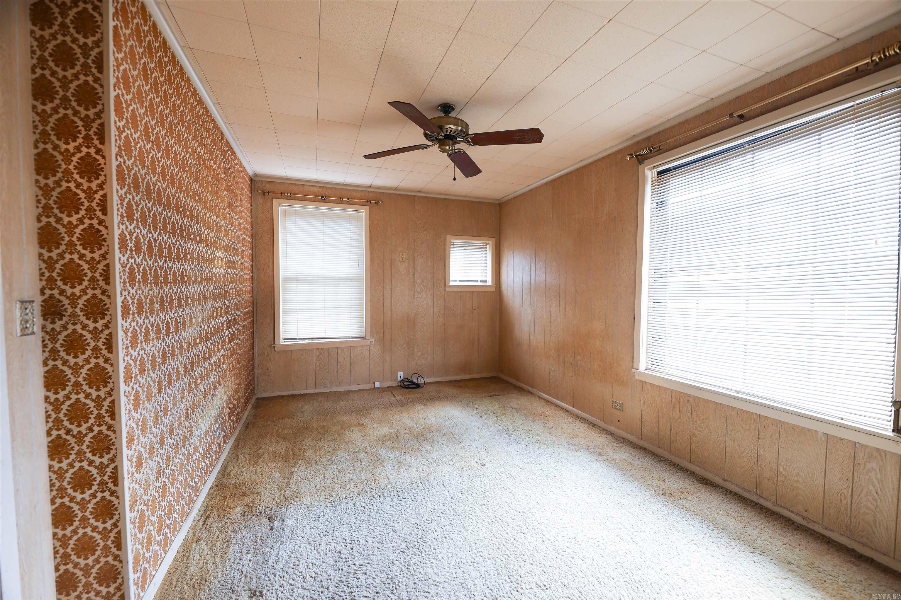 WEST WOODS - Residential