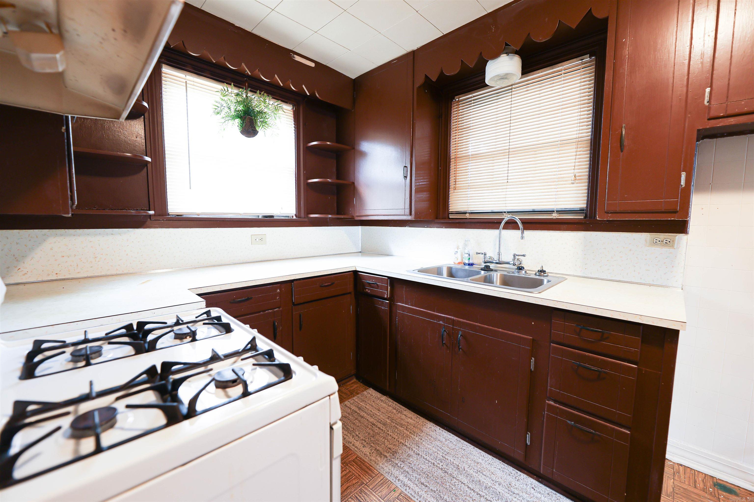 WEST WOODS - Residential