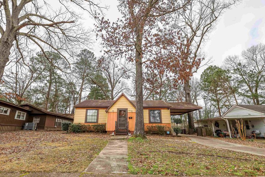 Cute as a button home, located on 5th street! Well maintained, with a large back yard and a storage building.