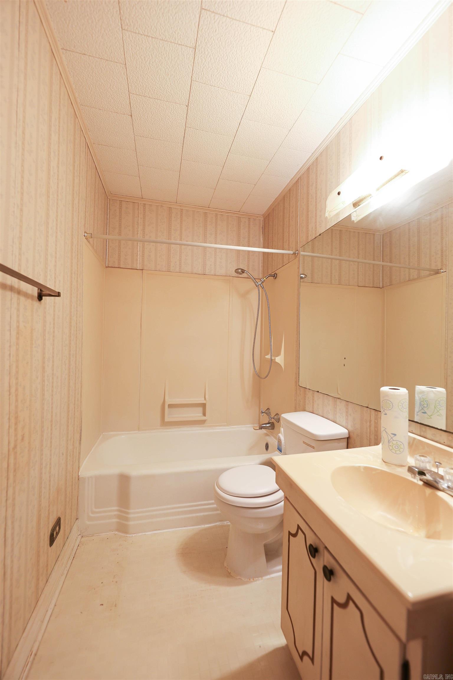 WEST WOODS - Residential