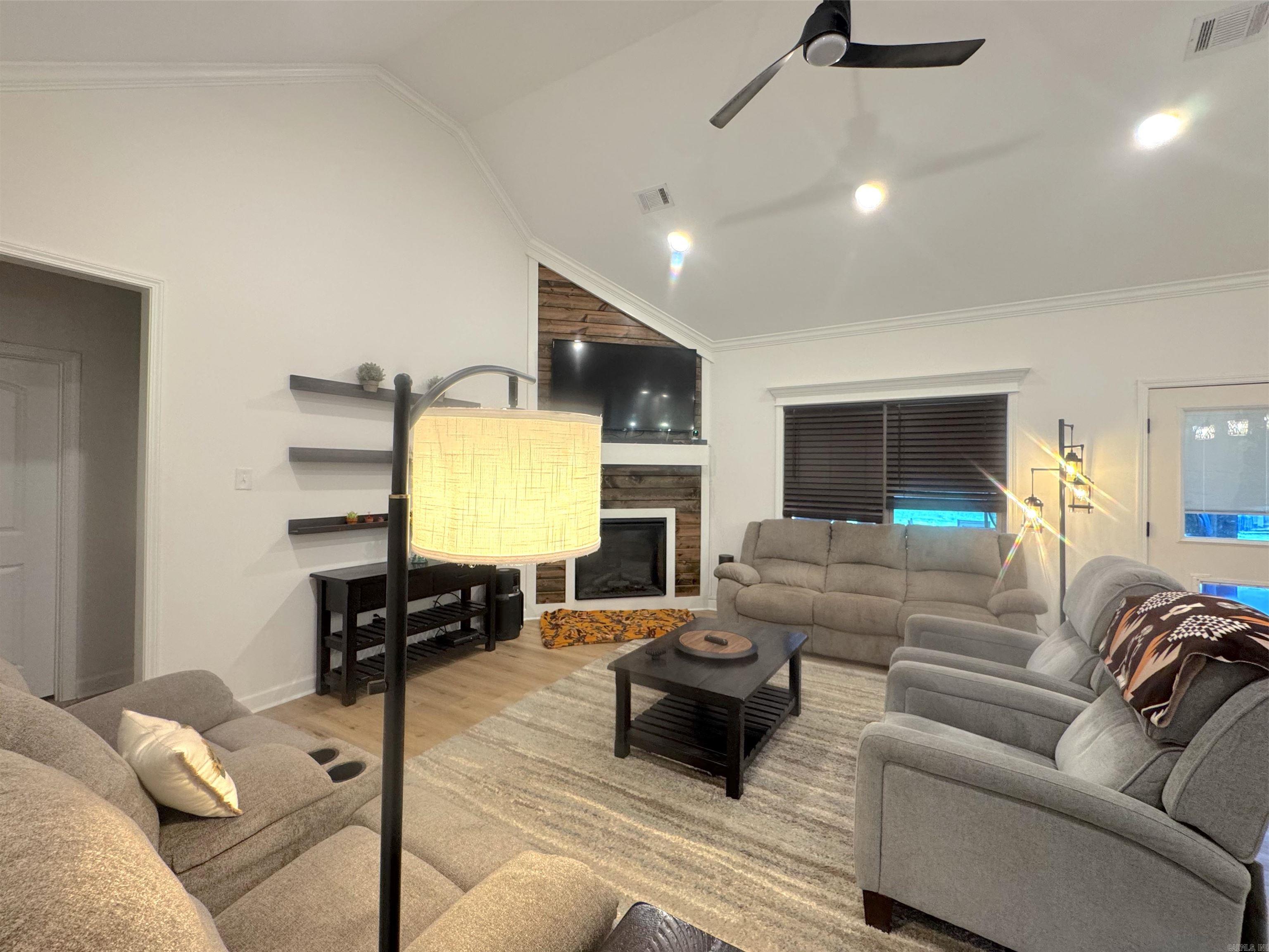 DENALI HEIGHTS - Residential