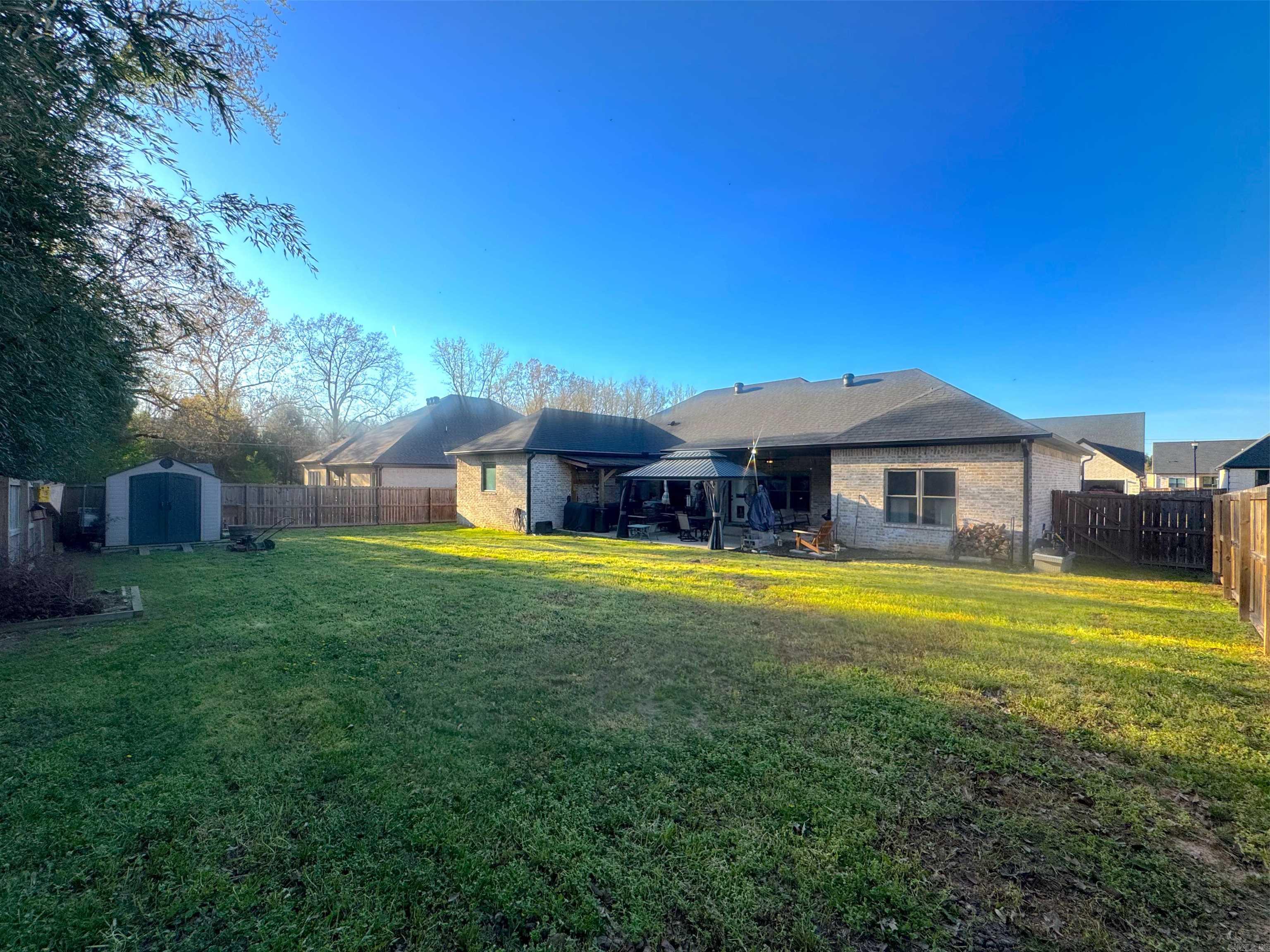 DENALI HEIGHTS - Residential