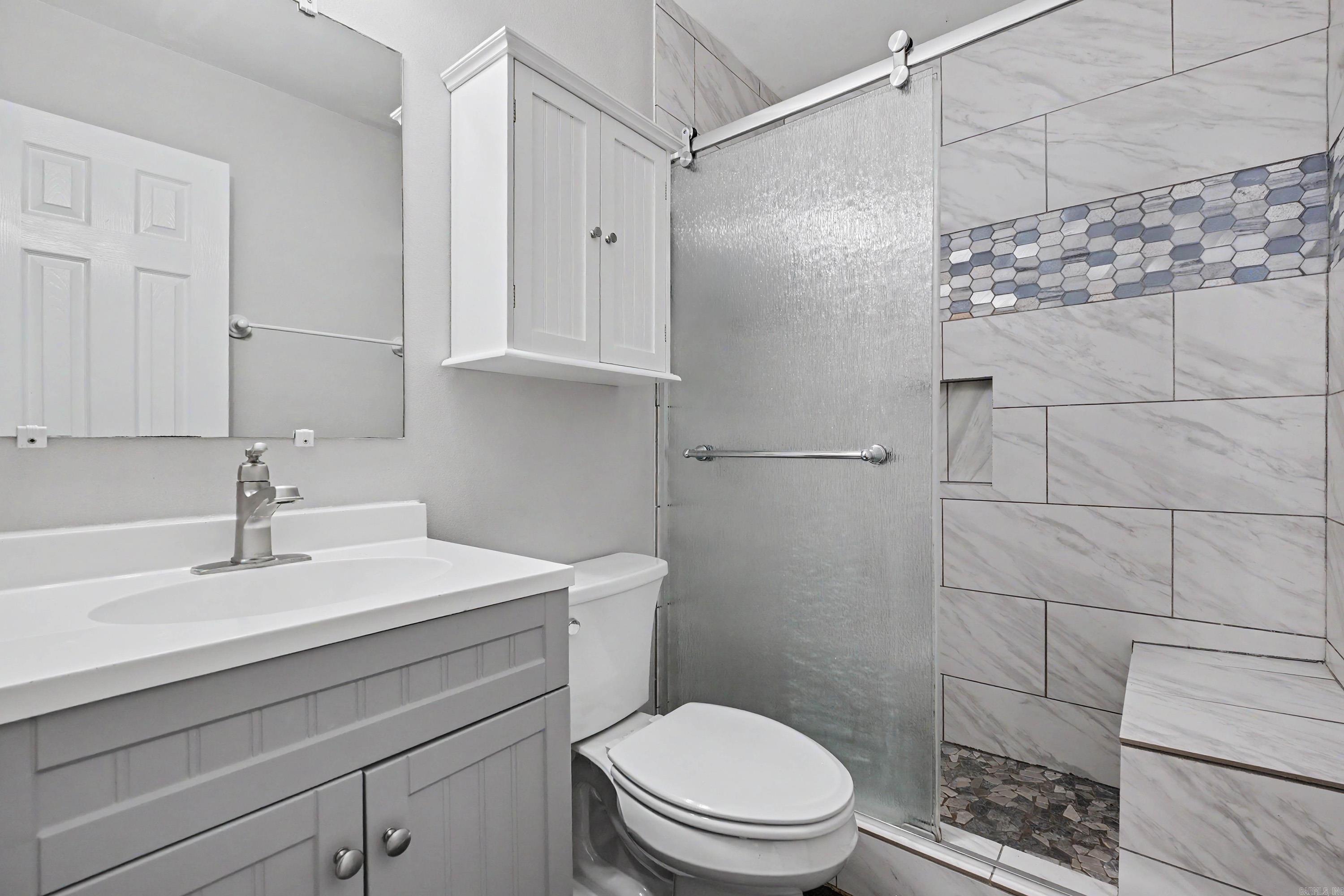 WATSON MANOR - Residential