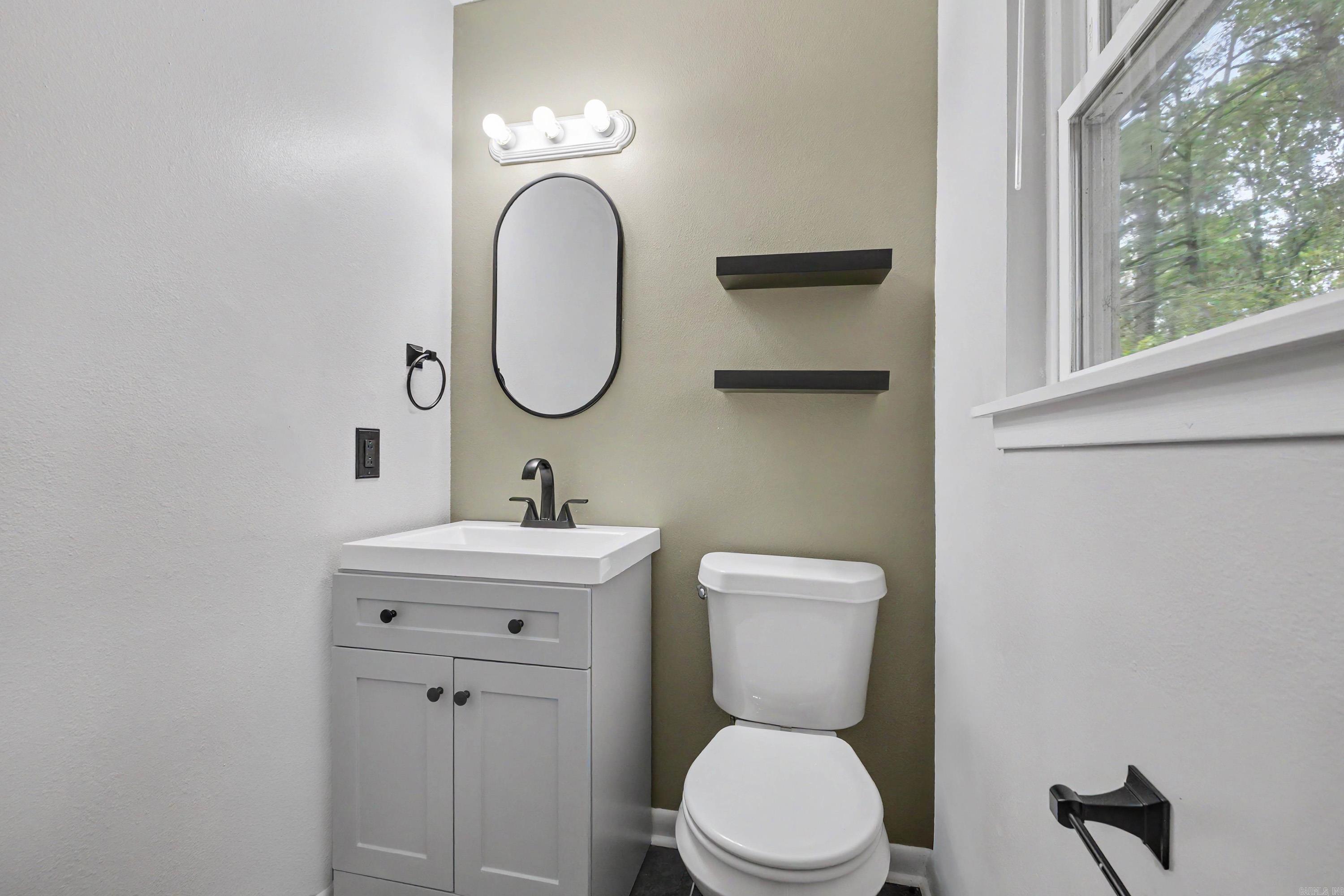 WATSON MANOR - Residential