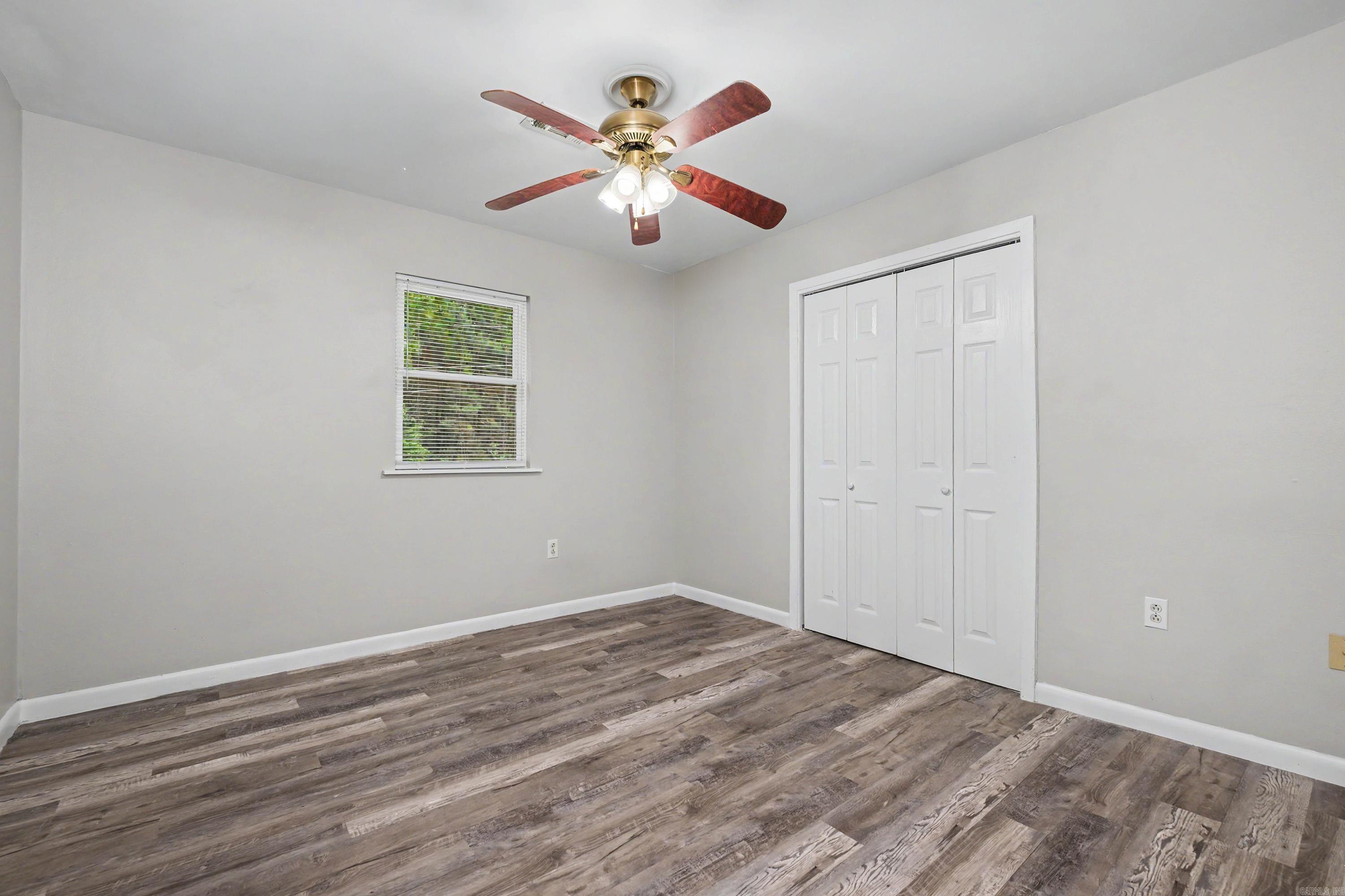 WATSON MANOR - Residential