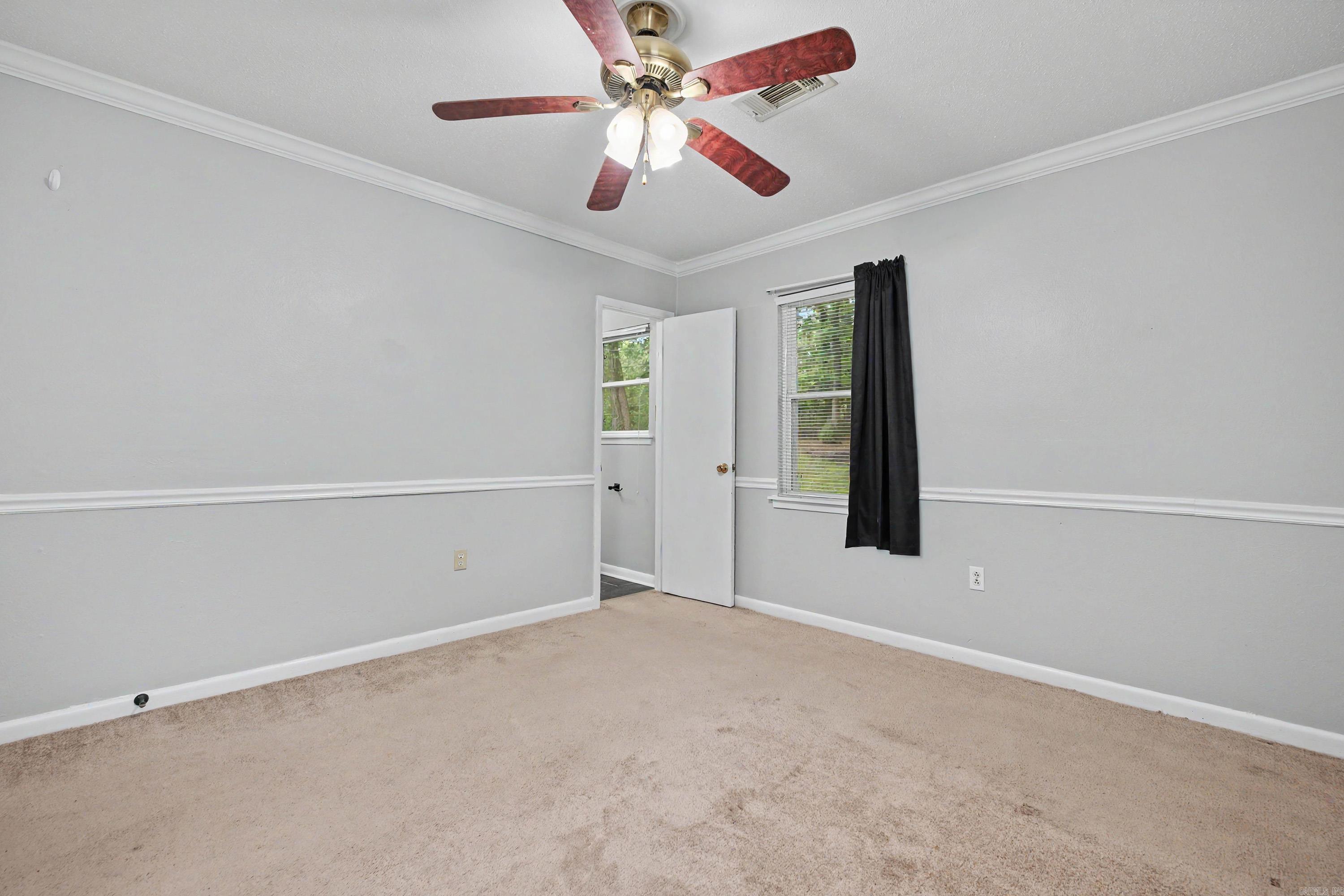 WATSON MANOR - Residential