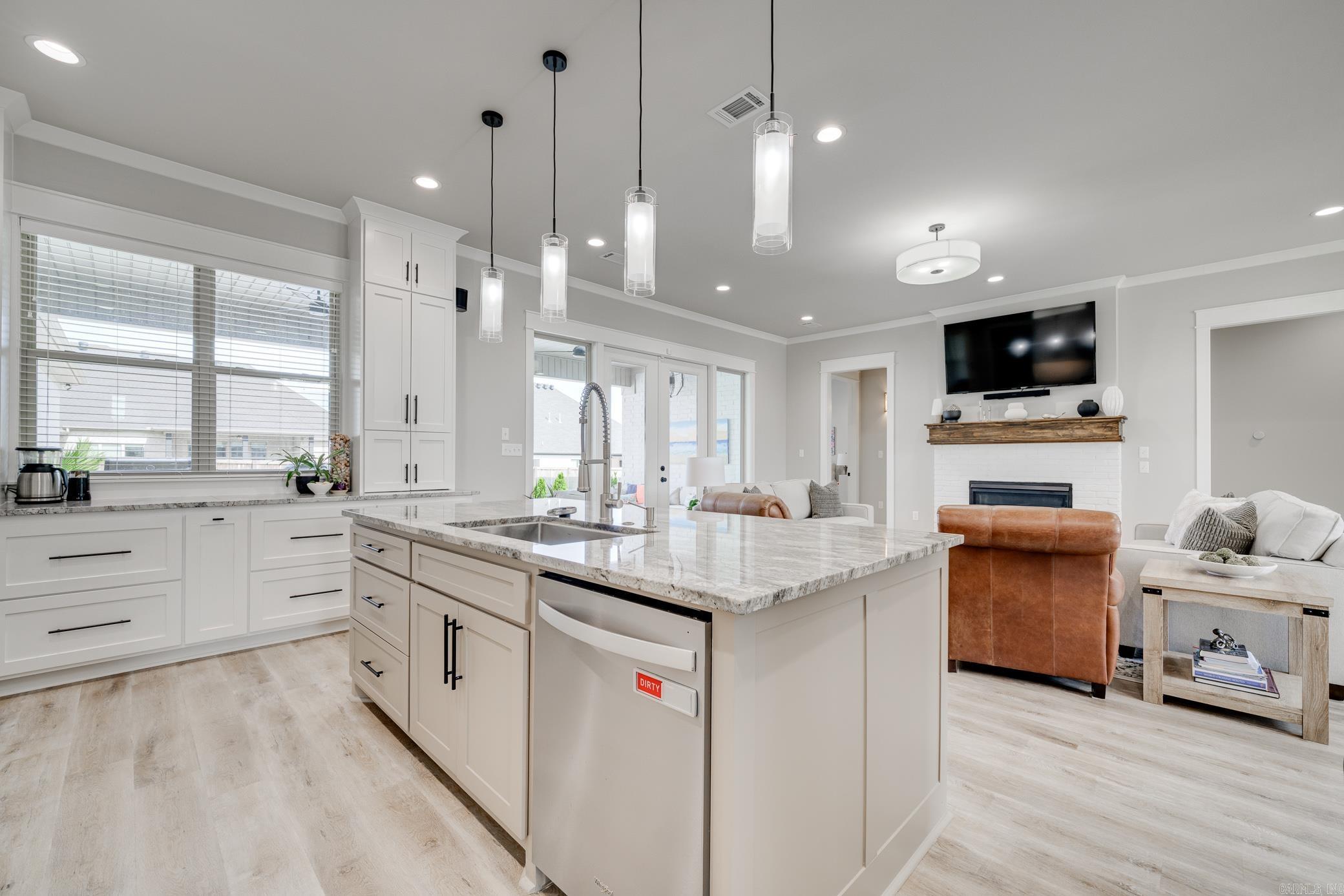 WINTERBROOK - Residential