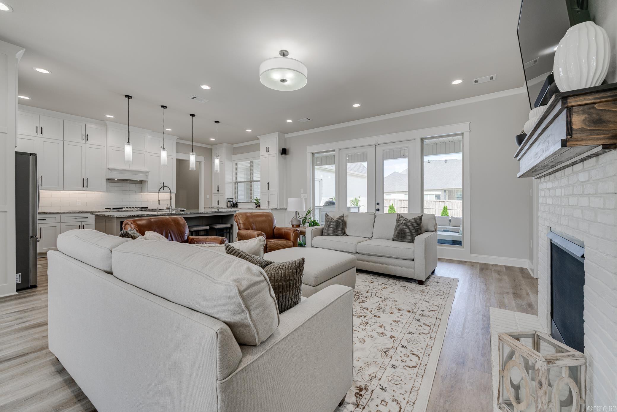 WINTERBROOK - Residential