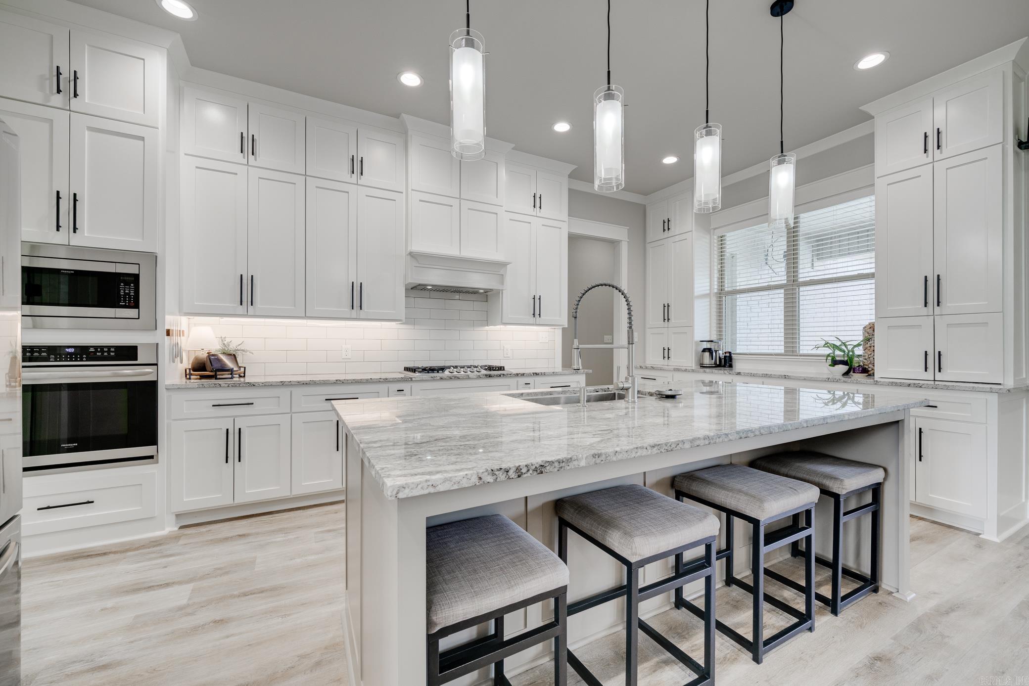WINTERBROOK - Residential