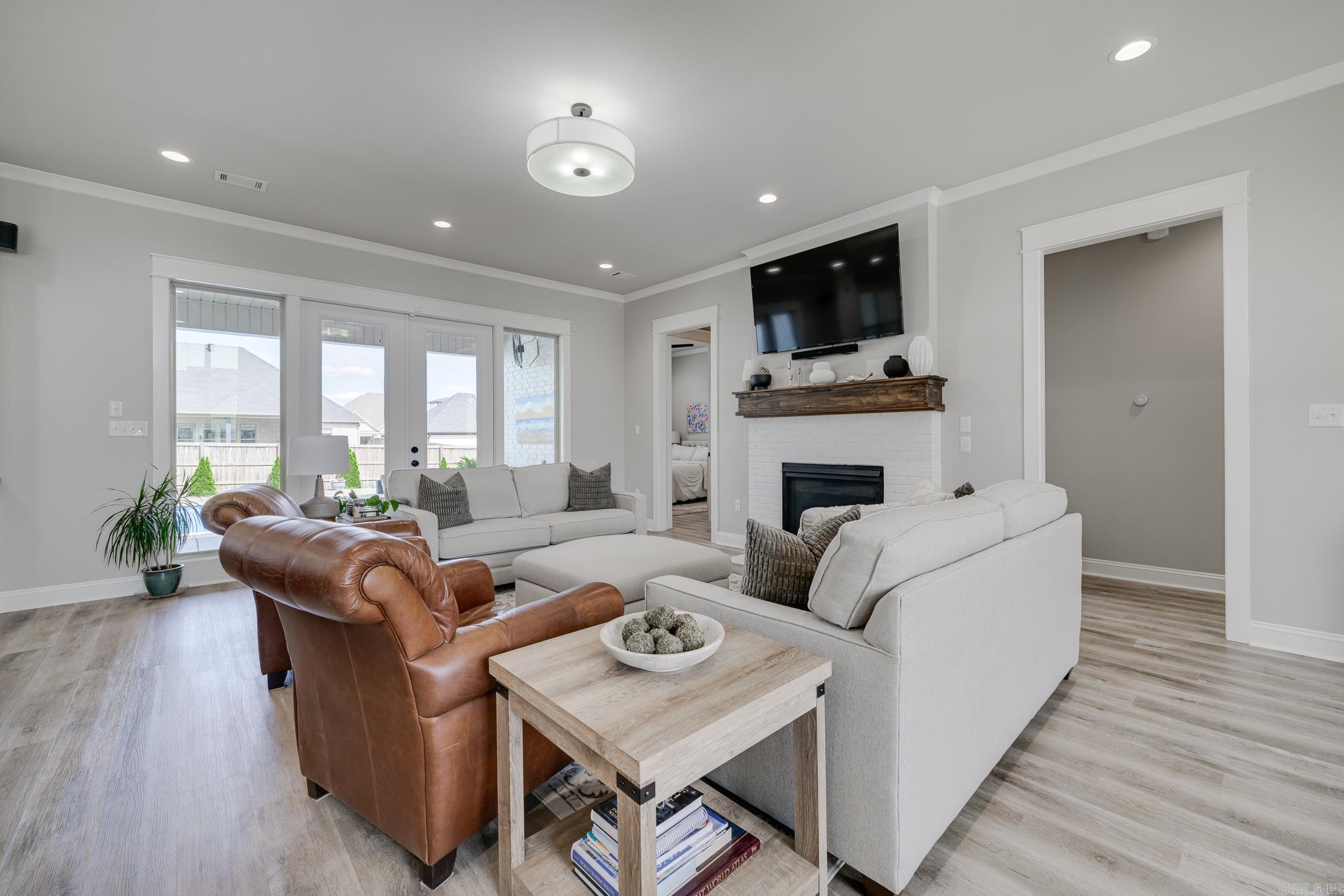 WINTERBROOK - Residential