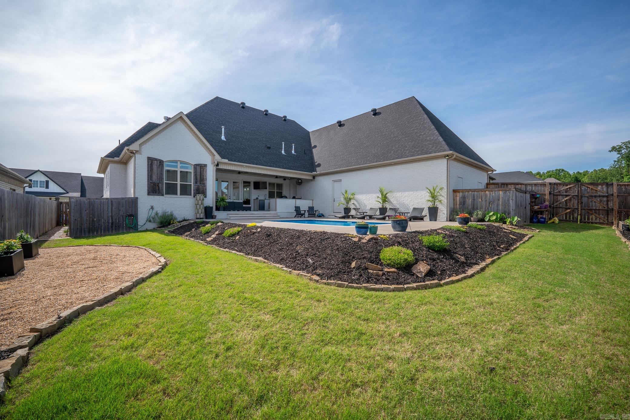 WINTERBROOK - Residential