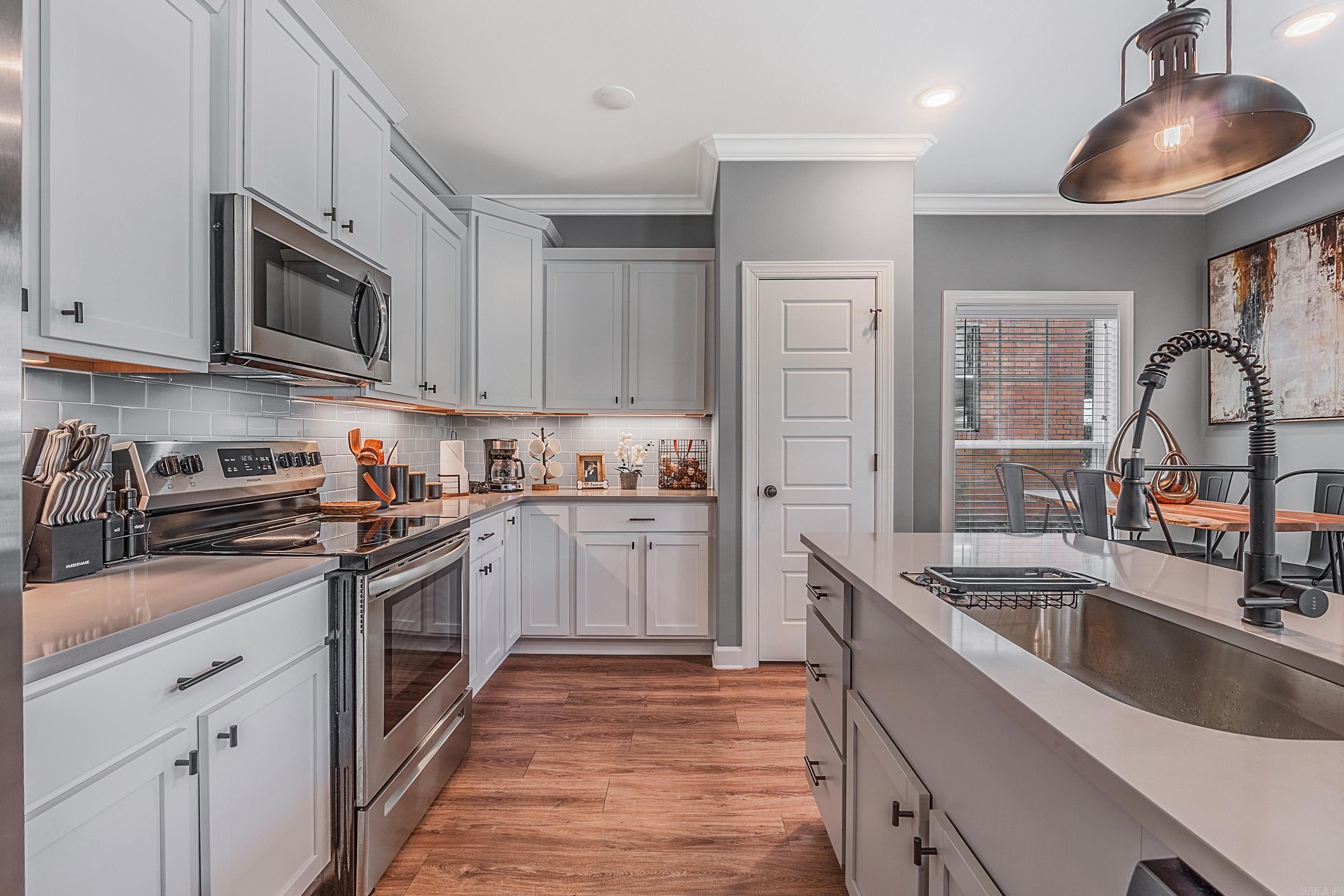 FULKS SUB OF RAPLEY - Residential