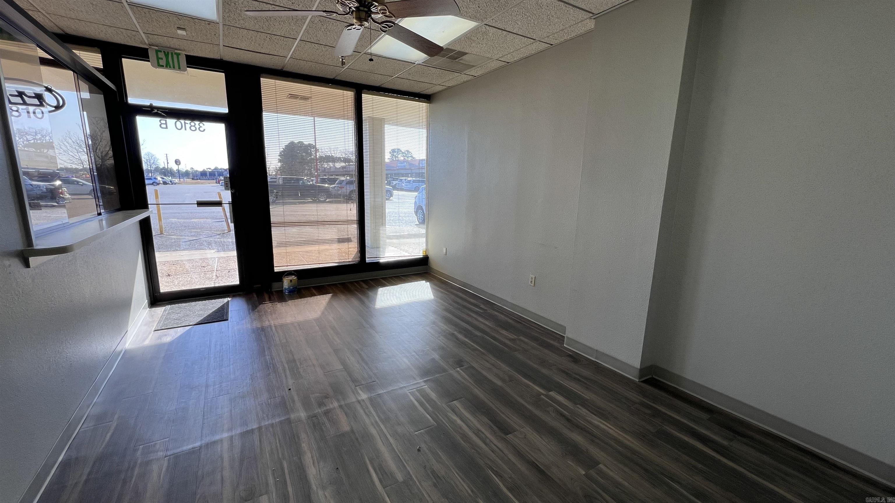 Hot Springs - Commercial Sale