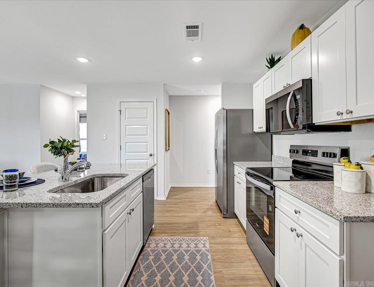 MOONLIGHT MEADOWS PHASE 1 - Residential