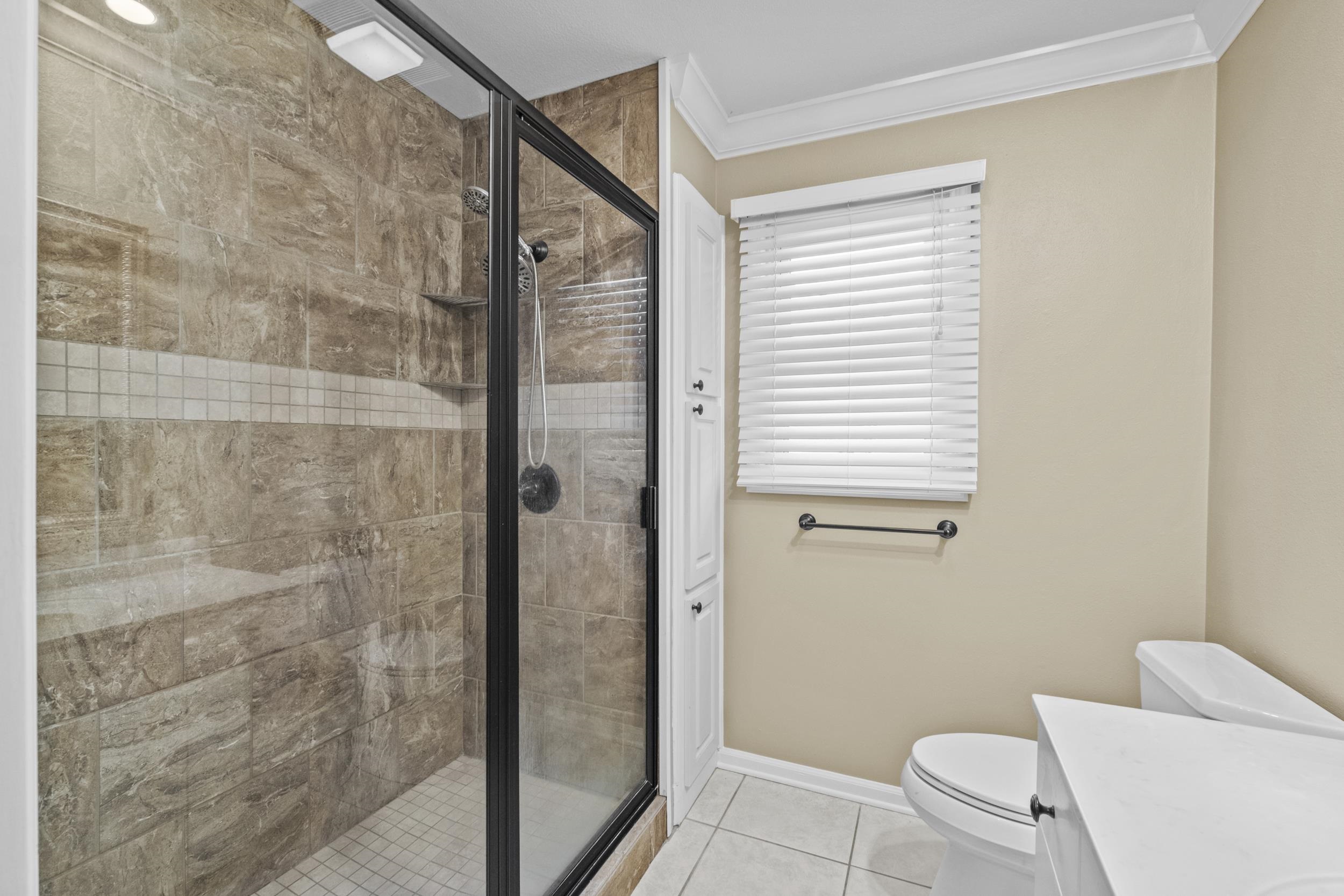 EAST MEADOW - Residential