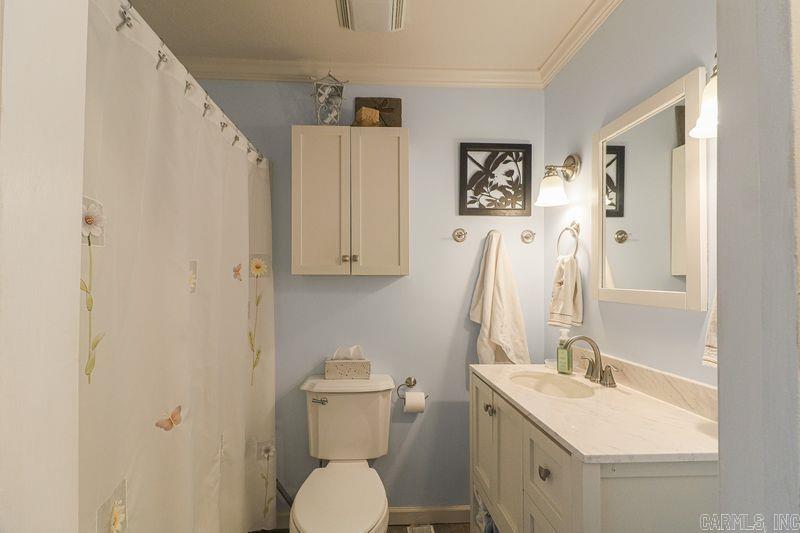 UNIVERSITY HEIGHTS - Residential