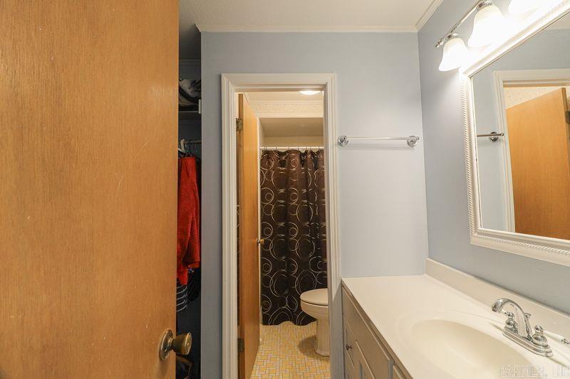 UNIVERSITY HEIGHTS - Residential