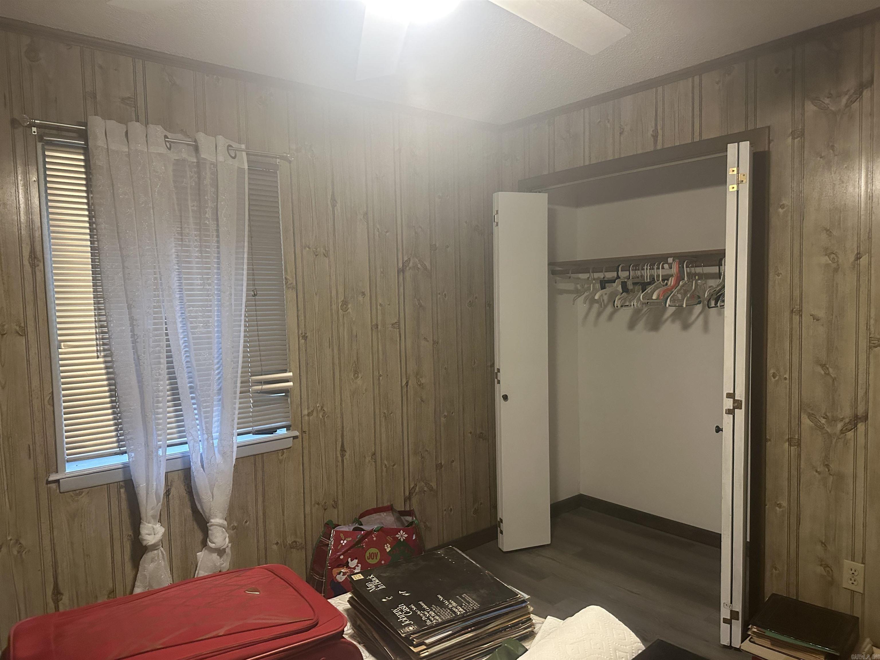 CANDLEWOOD - Residential